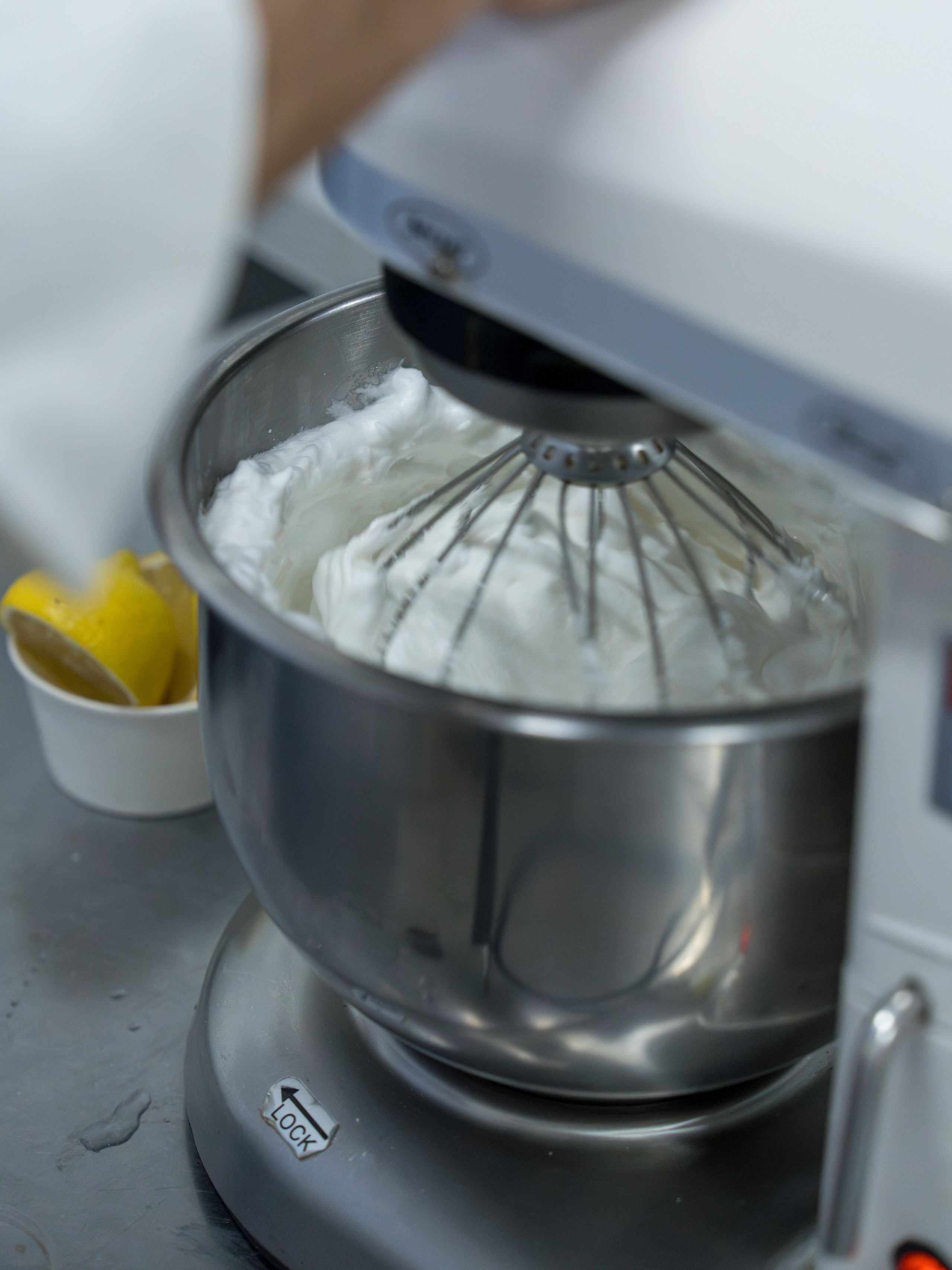 Гастрономический ужин «Лесная Италия» с Мирко Дзаго в ресторане RiverSide. Репортажный фотограф в Красной Поляне и Сочи Павлюченко Екатерина