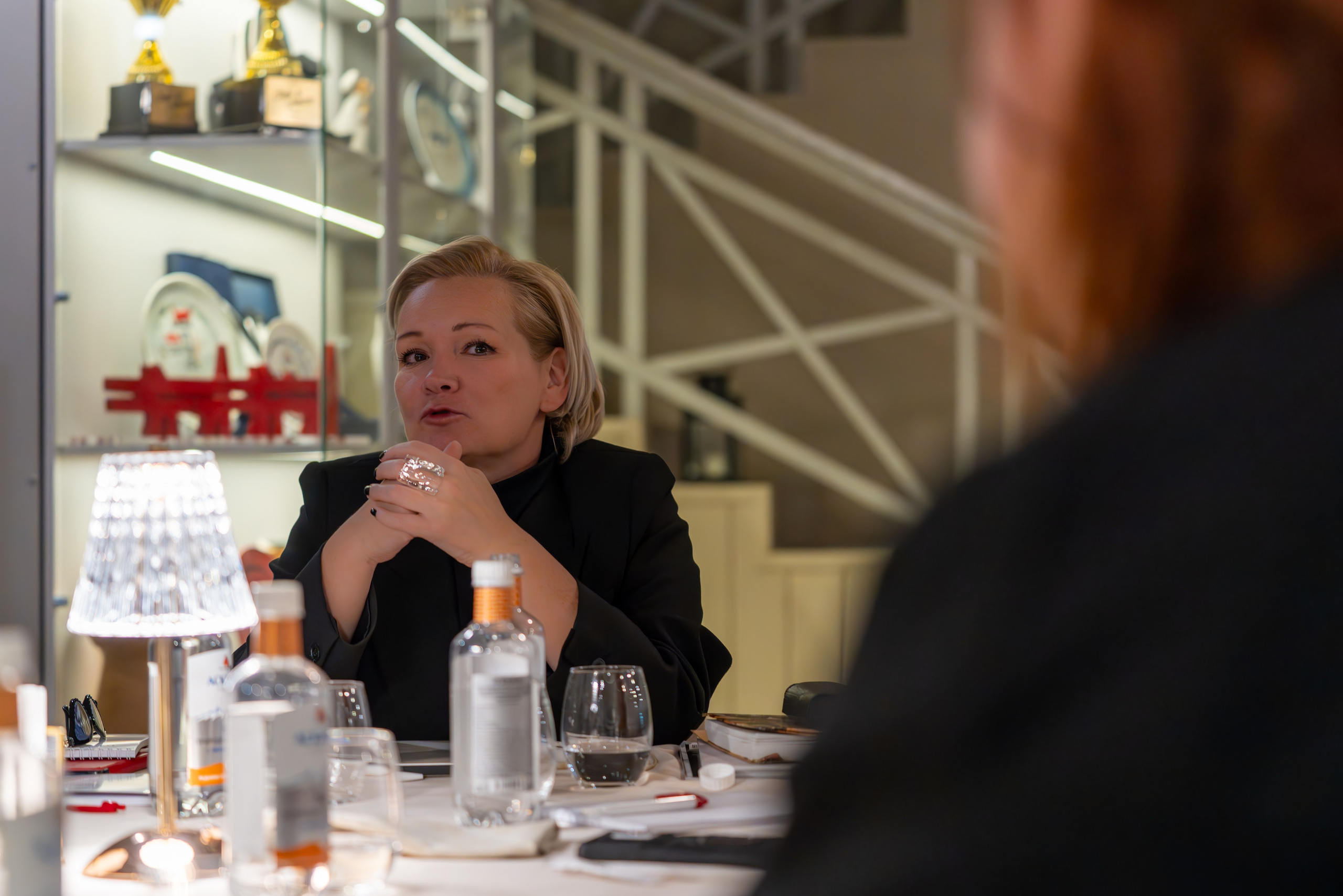 Литературная мастерская с Ольгой Шутовой в «Винотеррии». Репортажный фотограф в Красной Поляне и Сочи Павлюченко Екатерина