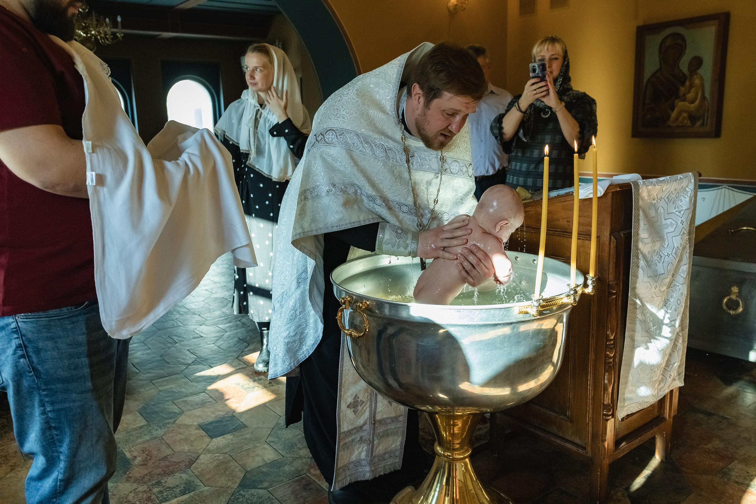 Крещение Мирослава. Ангелина Богданова, междисциплинарная художница