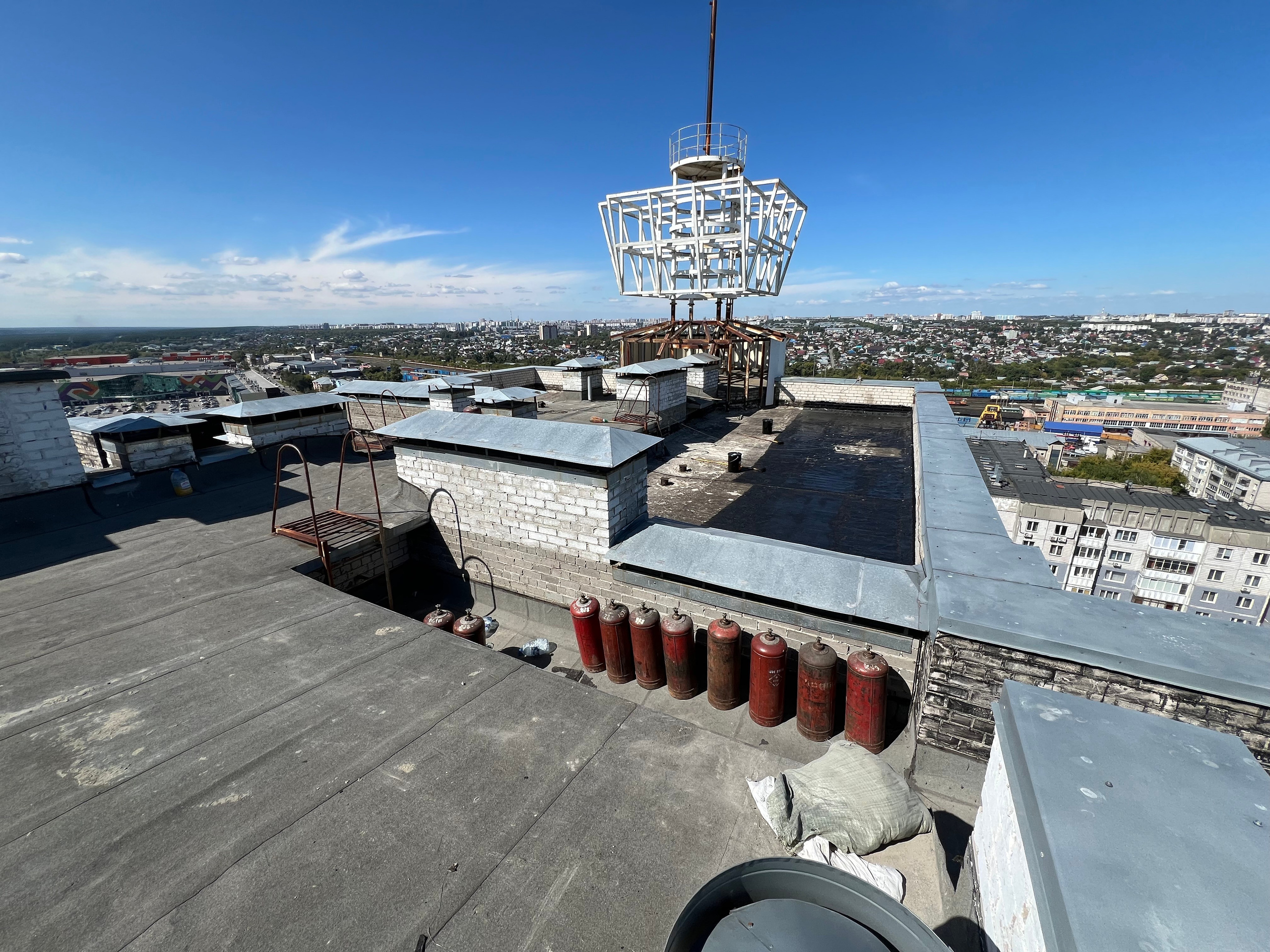 ТСЖ Строителей 33 Монтаж наплавляемой кровли