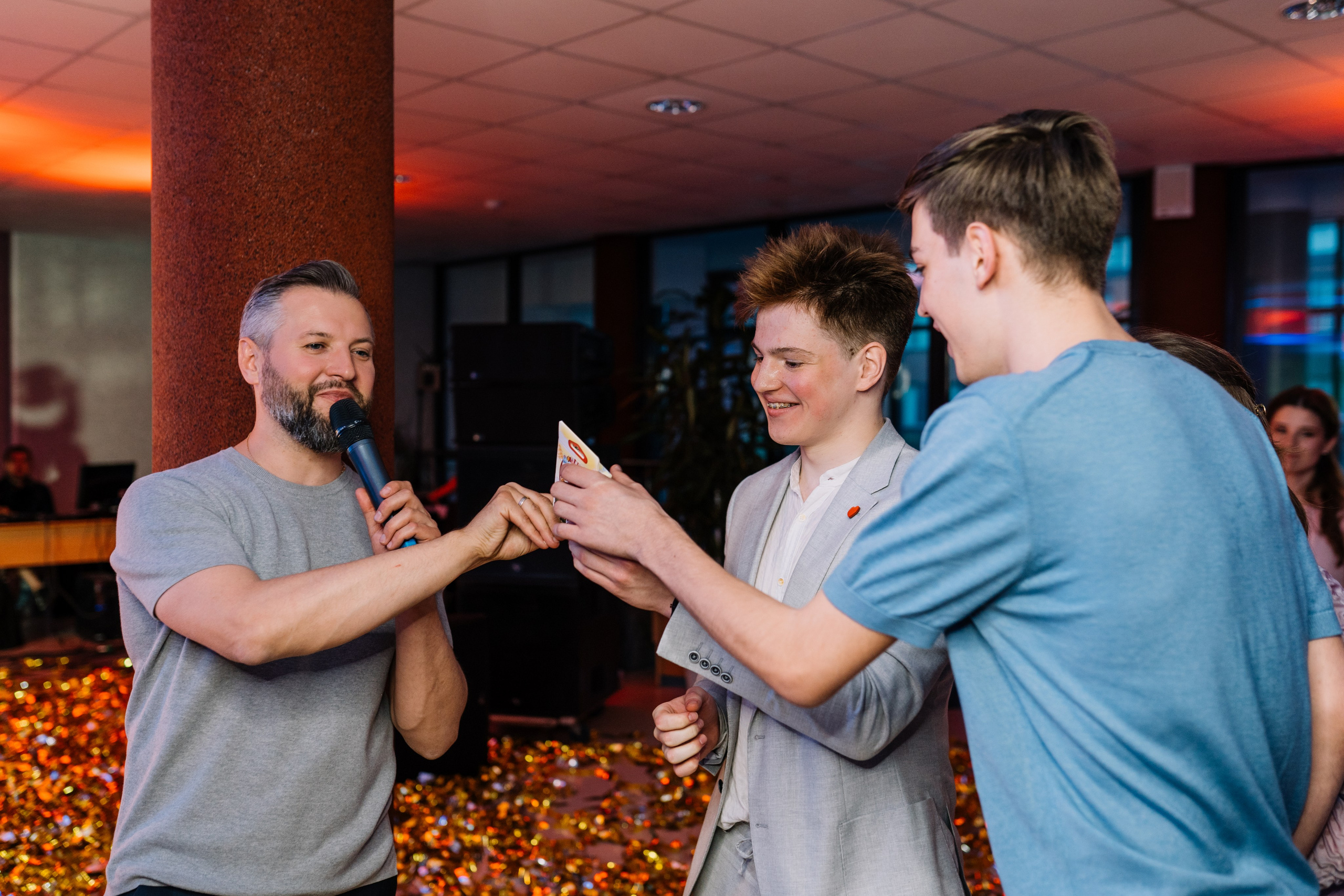 Выпускной 61 школа