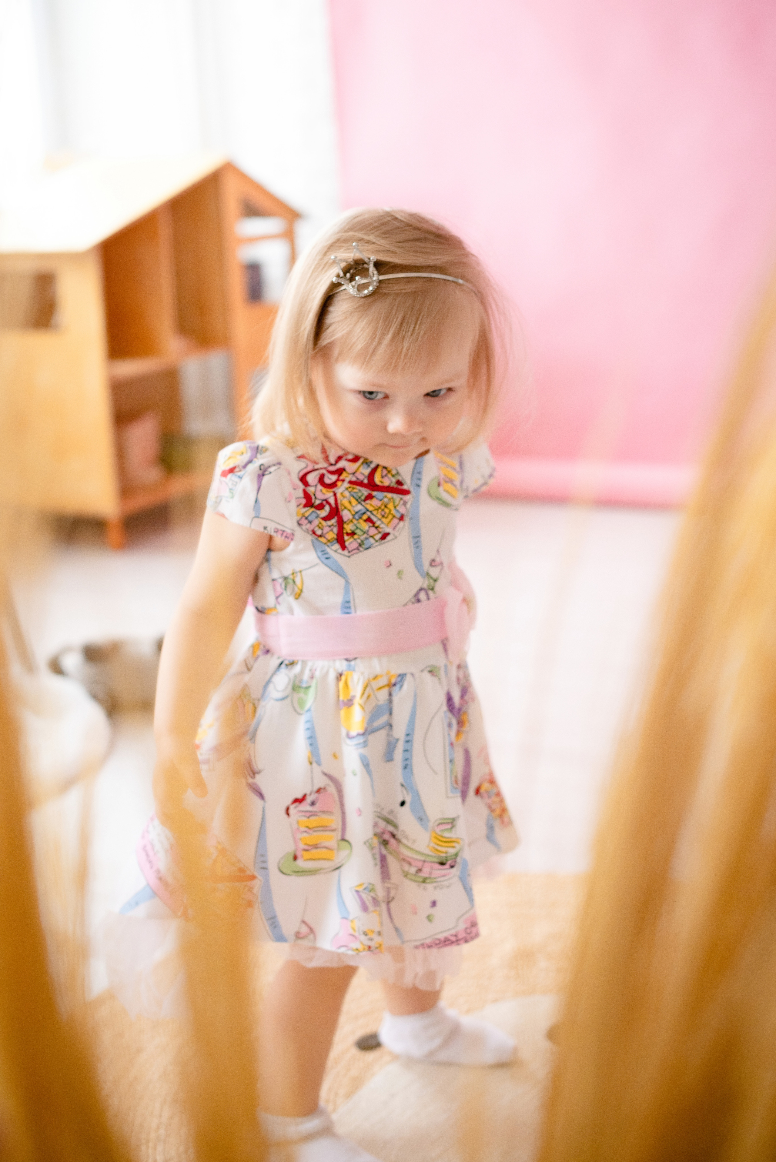 Викуля с крёстной в фотостудии Лайм. Детский и семейный фотограф в Сургуте и Нефтеюганске Анна Старцева