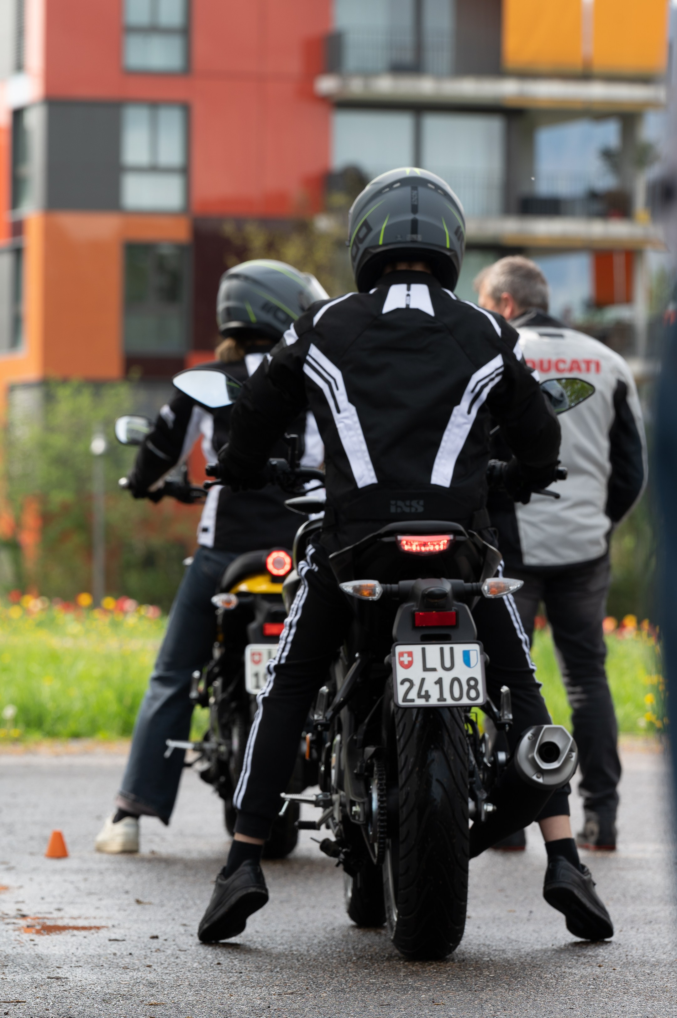 Мото презентация (Швейцария). Мир живой фотографии о Вас и для Вас