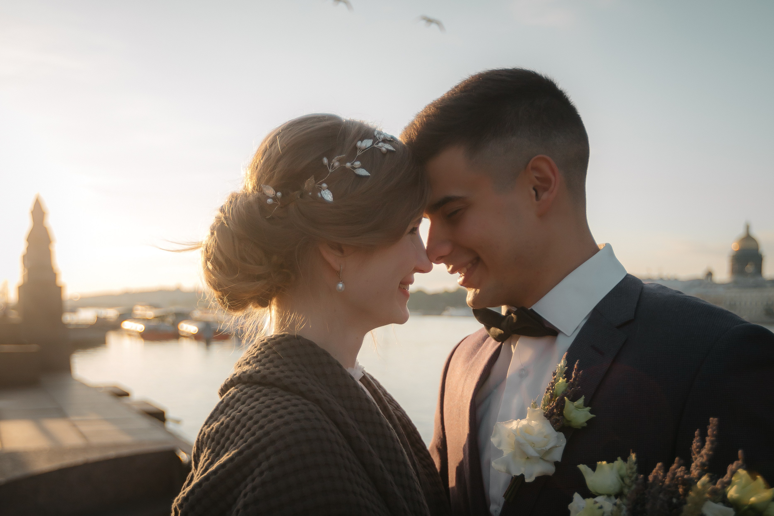 ИЮНЬ| Рассвет, Васильевский остров, Атланты, Исаакий. Свадебный фотограф в Санкт-Петербурге Полина Корзухина