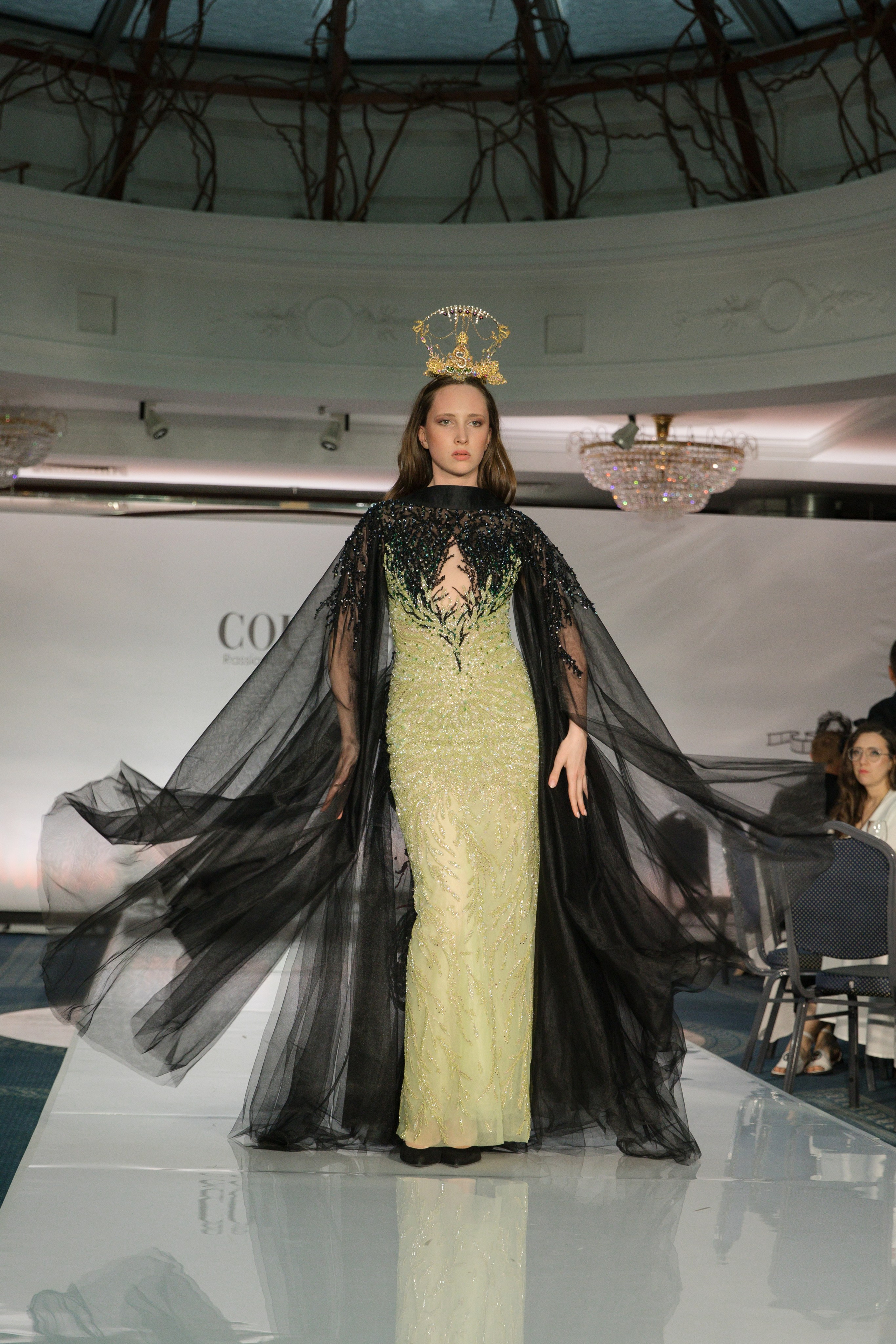 Репортаж показа «Кутюр по-русски». Фотограф в Санкт-Петербурге Вагнер Юлия