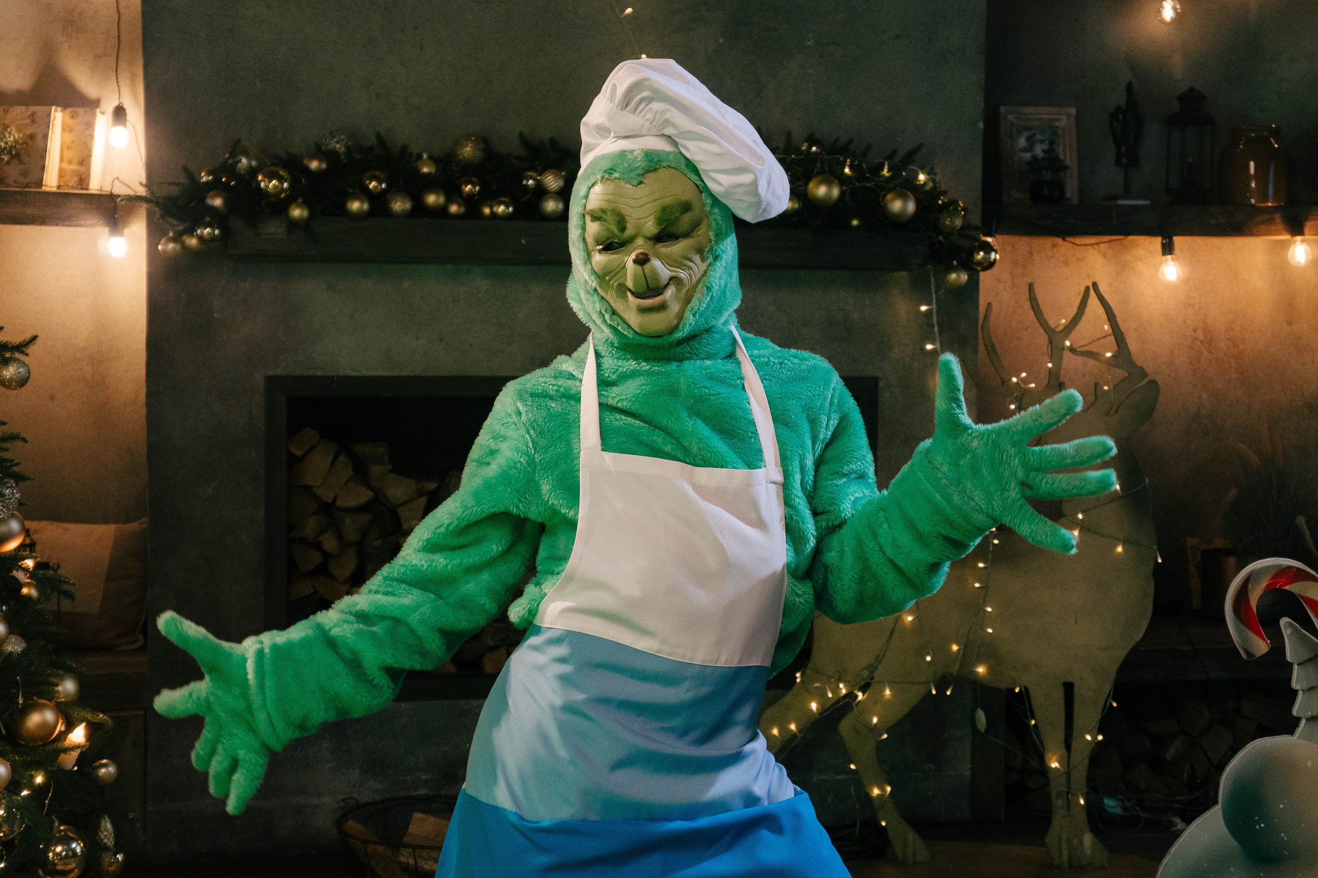 Гринч Circus Zone. Фотограф / видеограф в Москве и Сочи Sofia Riversong