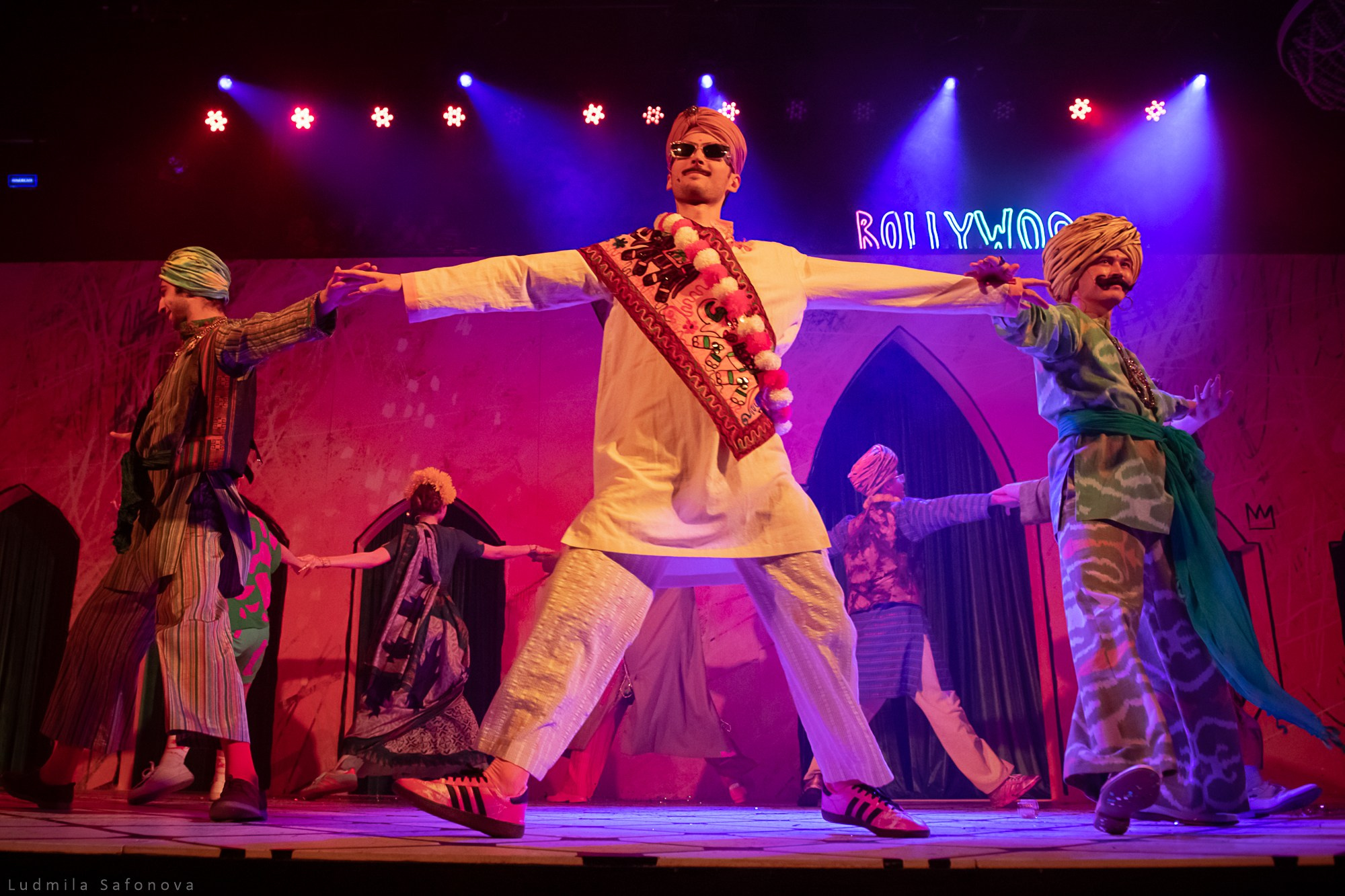 МХТ им. Чехова. Морж, учитель и поэт. Lucytheatre