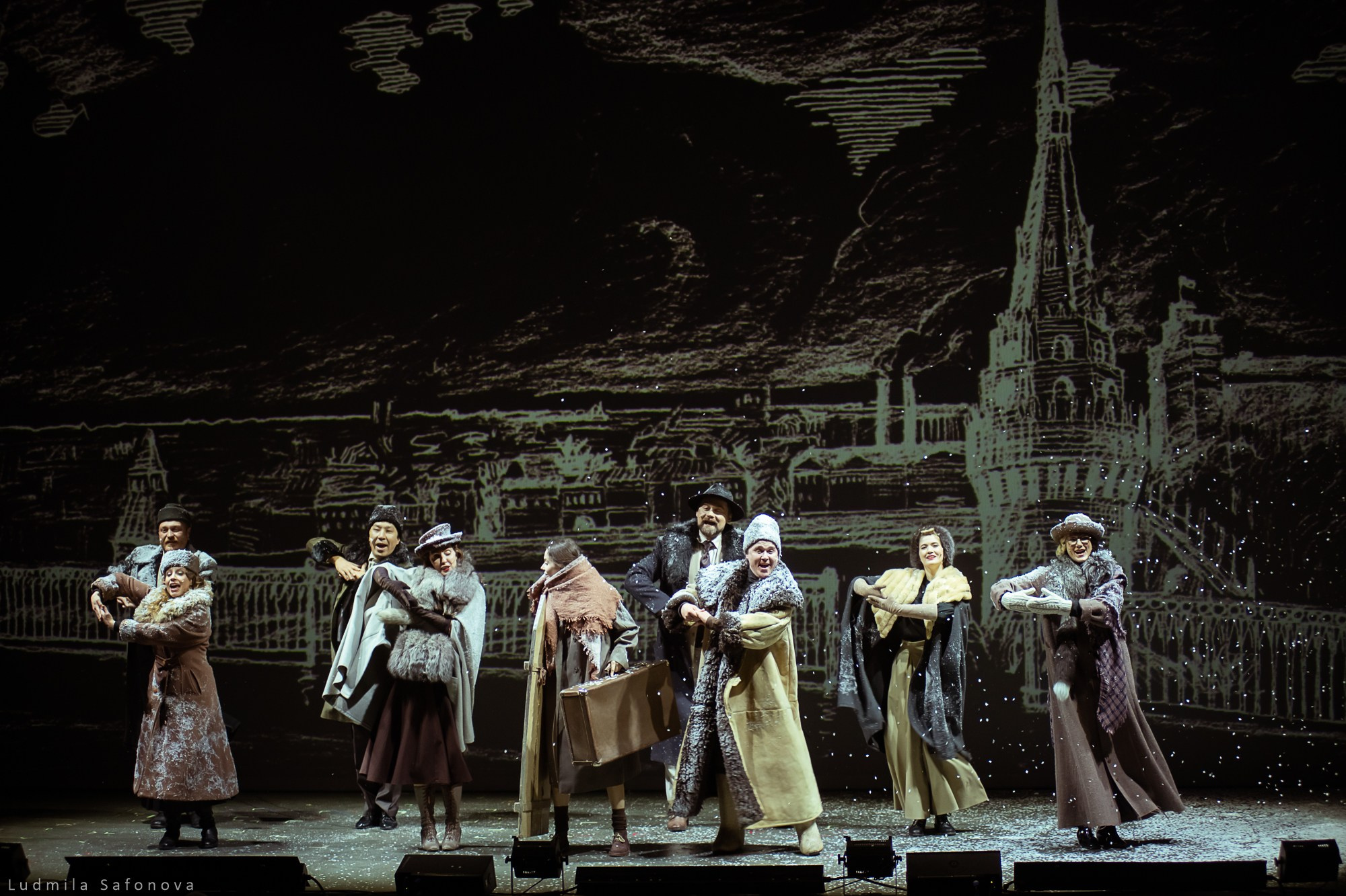 Весёлые ребята, театр на Таганке. Lucytheatre