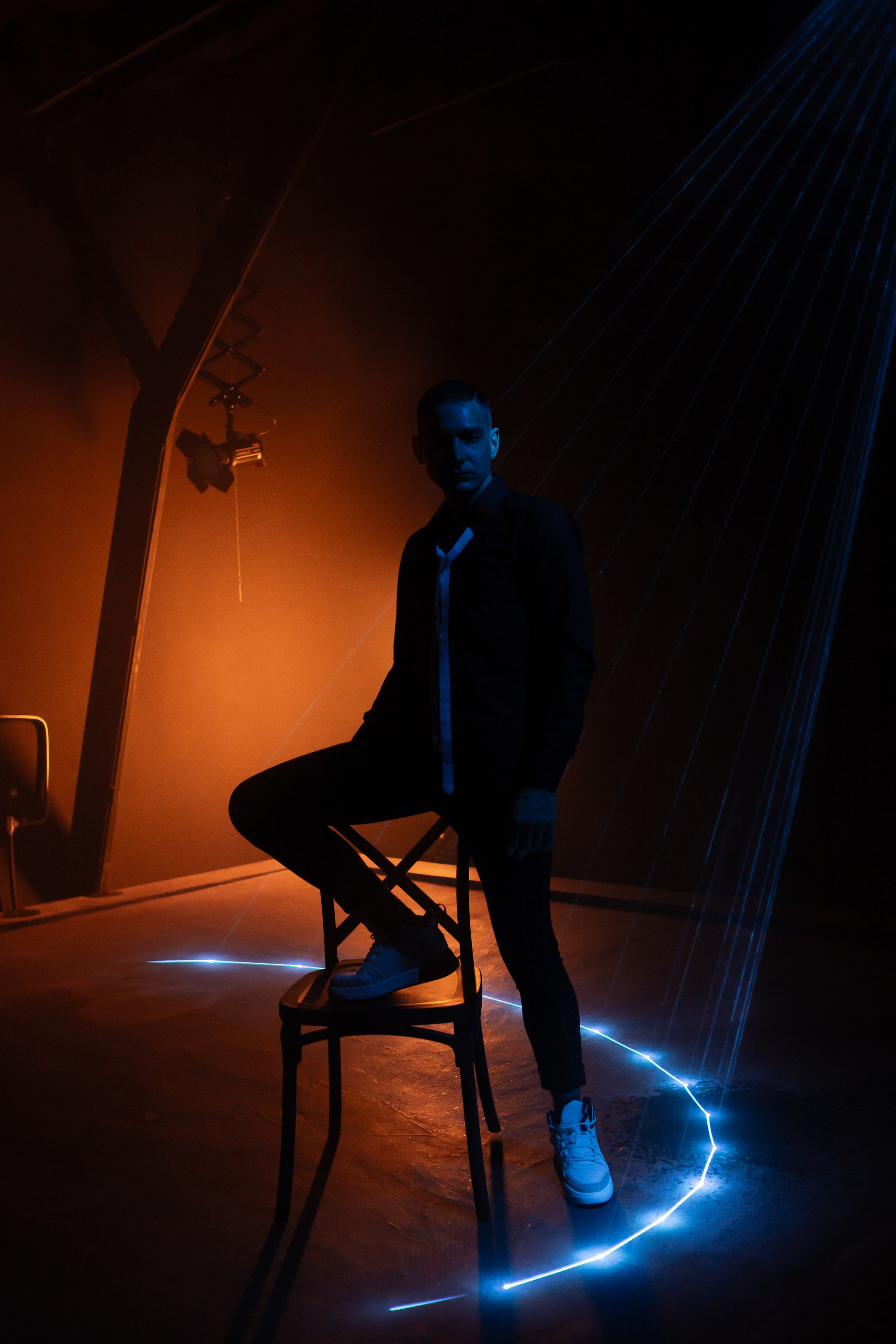 Евгений. Съёмка с лазером. Фотограф Регина Крикунова г. Красноярск