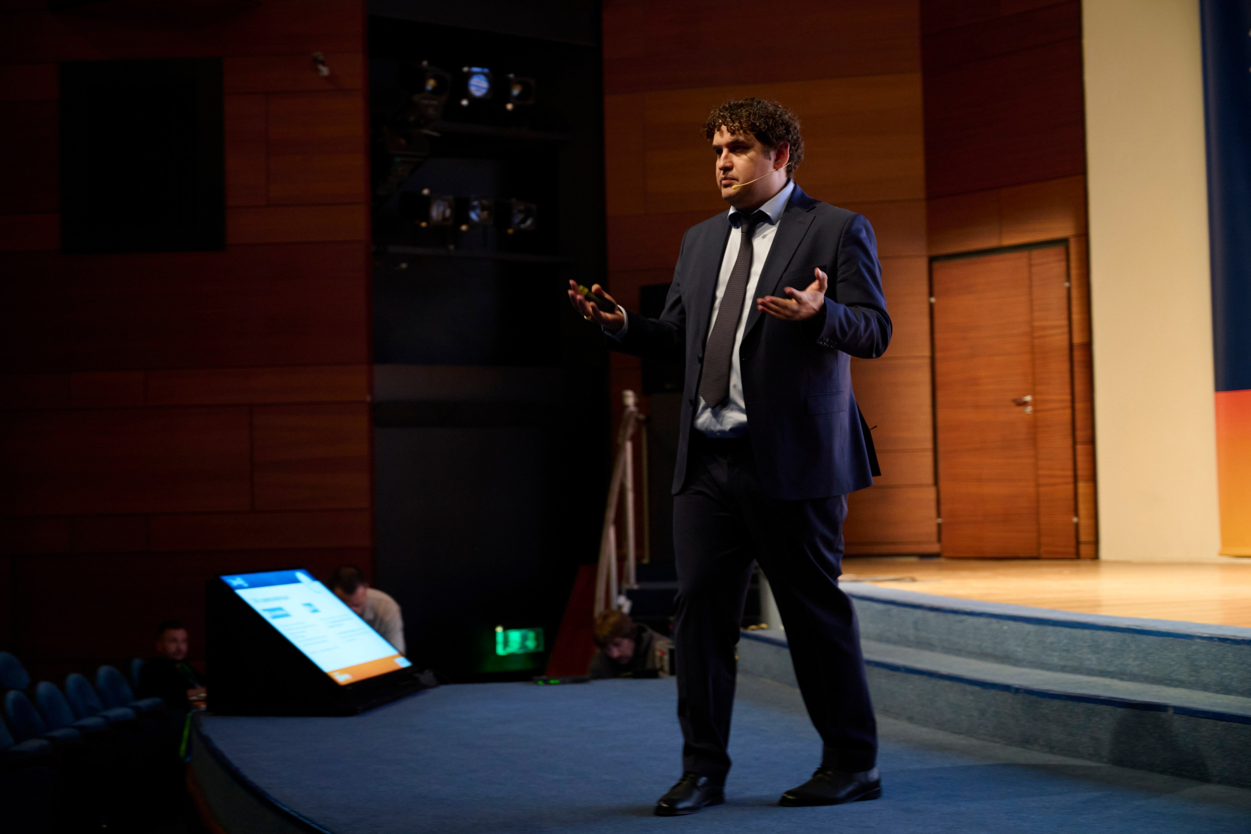 Конференция в ЦМТ Электронная торговля 2025 — репортажная съёмка мероприятий в Москве и Петербурге