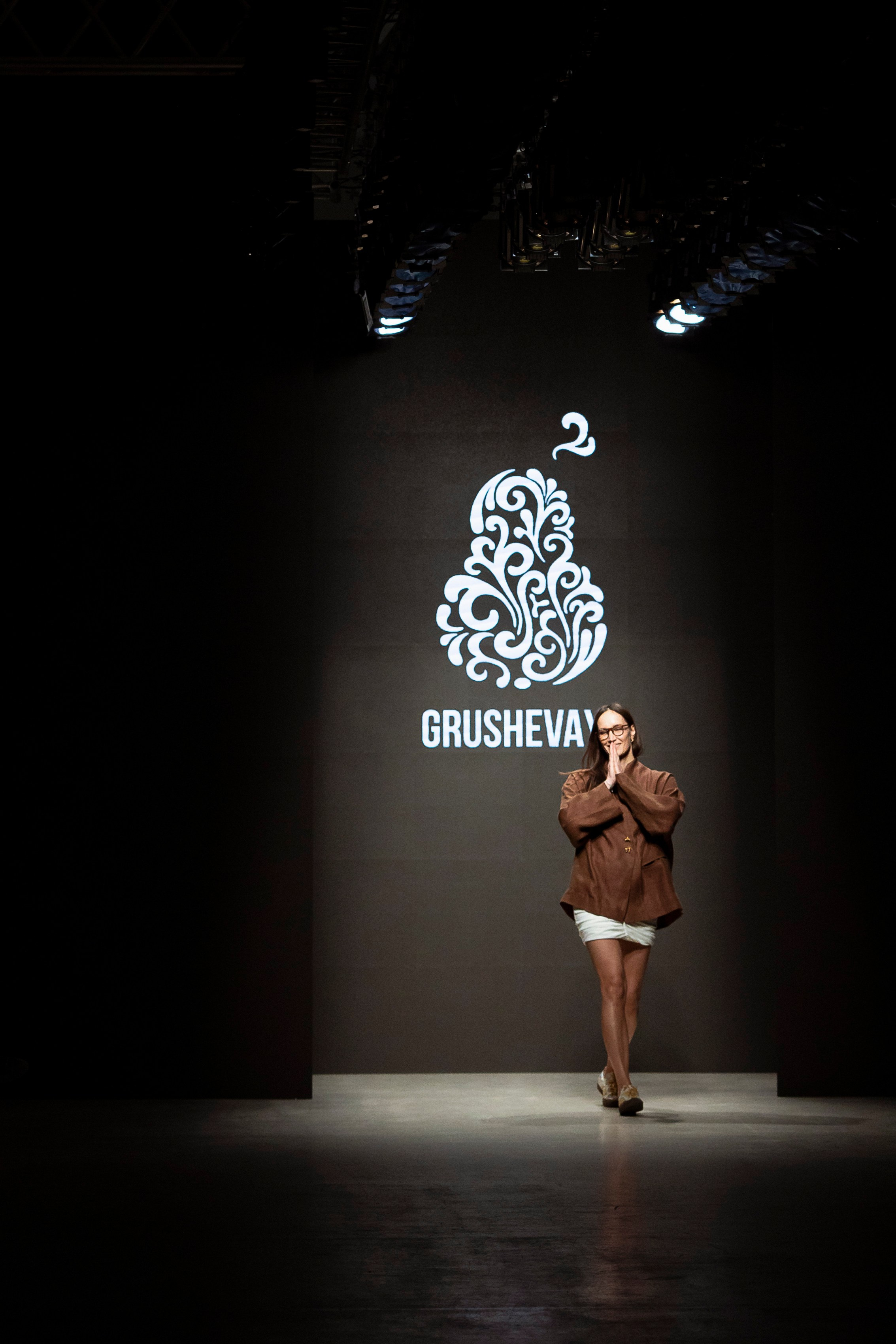 MOSCOW FASHION WEEK 2025 весна. Фотограф в Москве