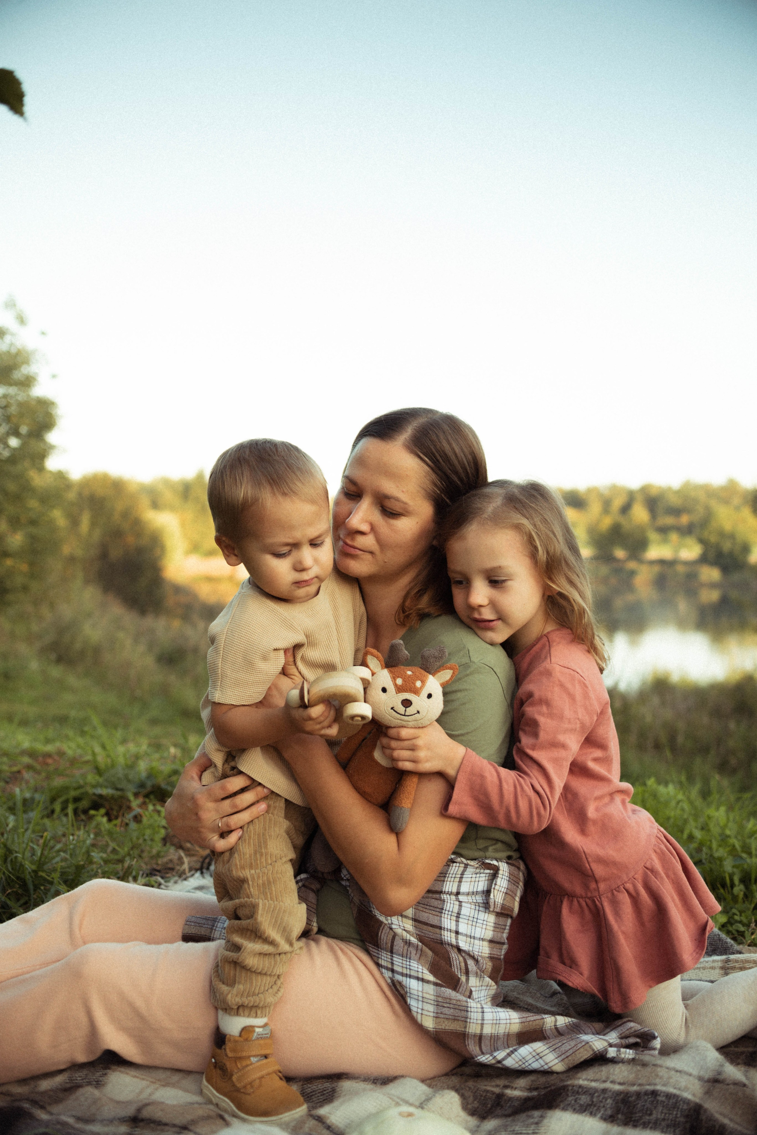 Семейная фотосессия на природе. Семейный фотограф в Железнодорожном Масаева Елена