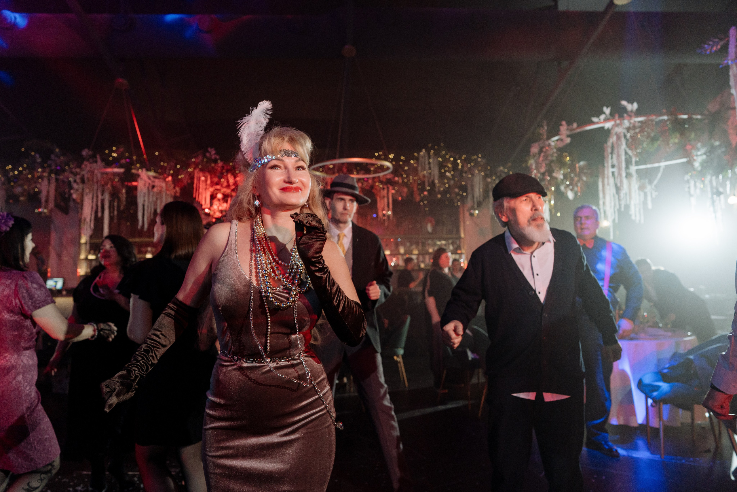 Альбион Тур