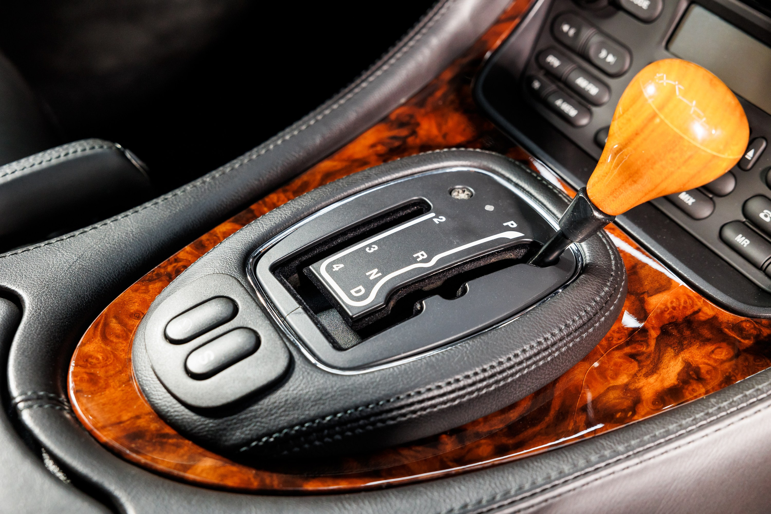 Автомобильная фотосъёмка Daimler Xj8. Фотограф Сергей Лукьянов @xapeton_photo Москва