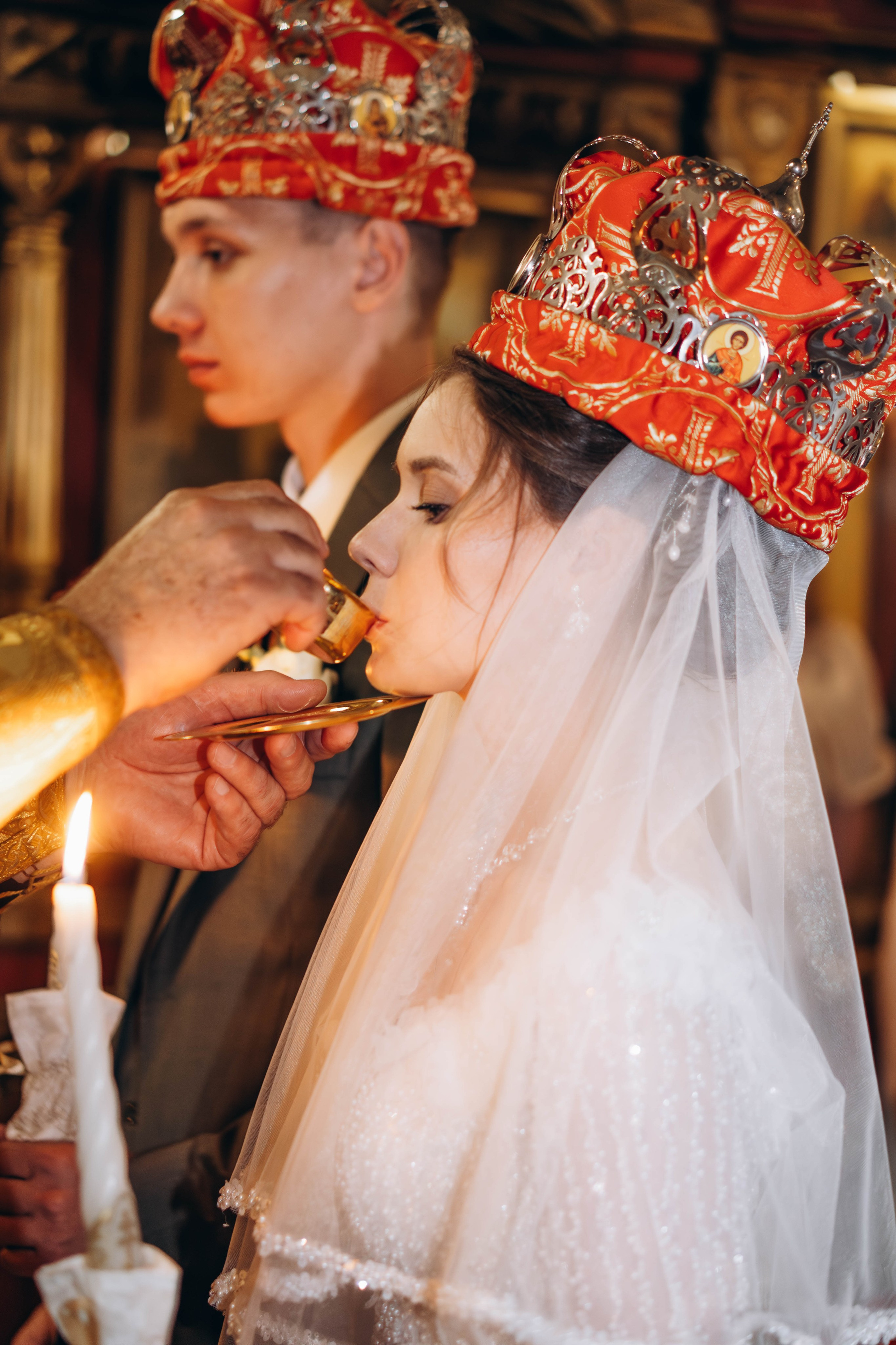 Венчание Поликарпа и Антонины Церковь Рождества Христова. Фотограф Москва Валерия Веденина