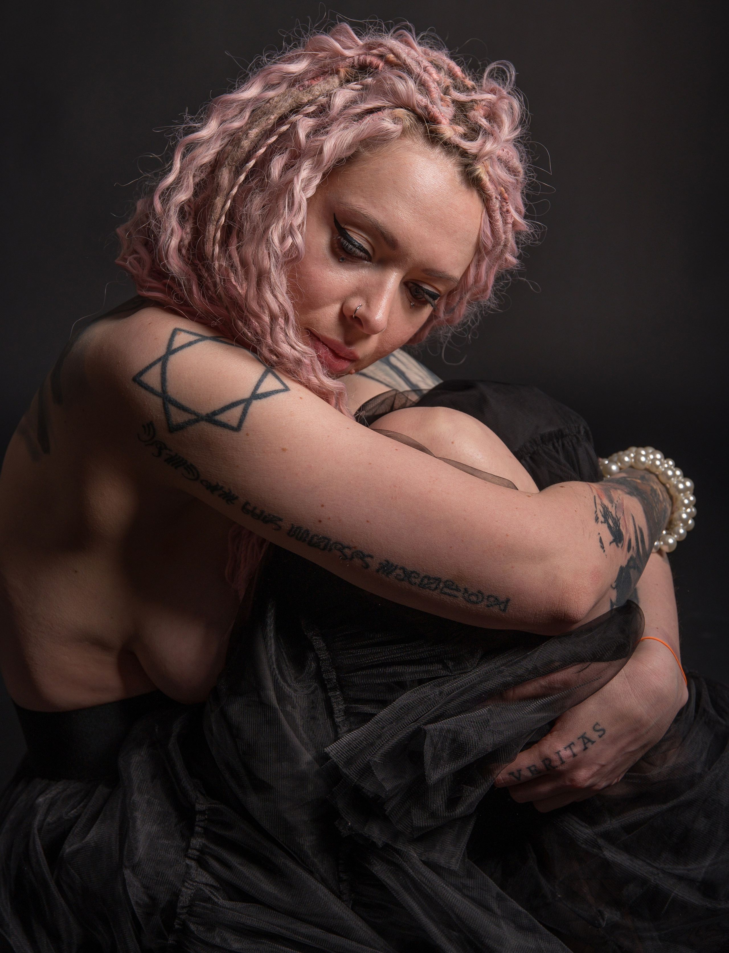 Polina. Present on February 14. Art-photographer Ira Wind