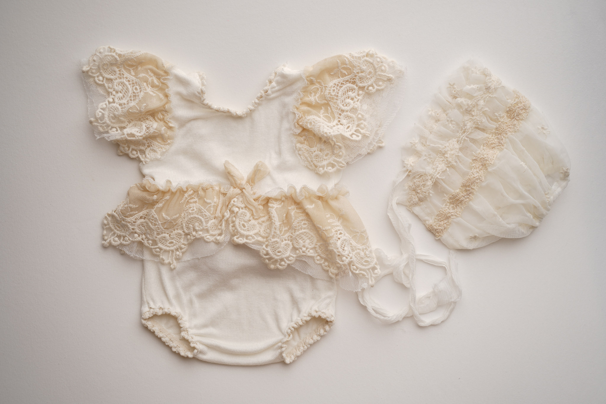 Платья. Фотограф новорождённых в Москве Елена Левина