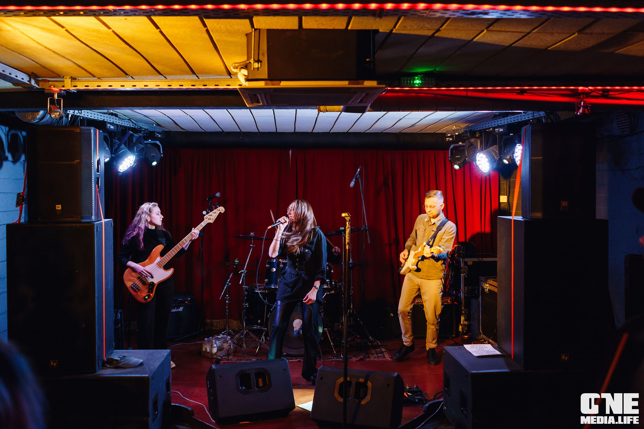 Фоторепортаж из бара Дредноут. One Media Life: фоторепортажи, фотоотчеты с мероприятий и заведений