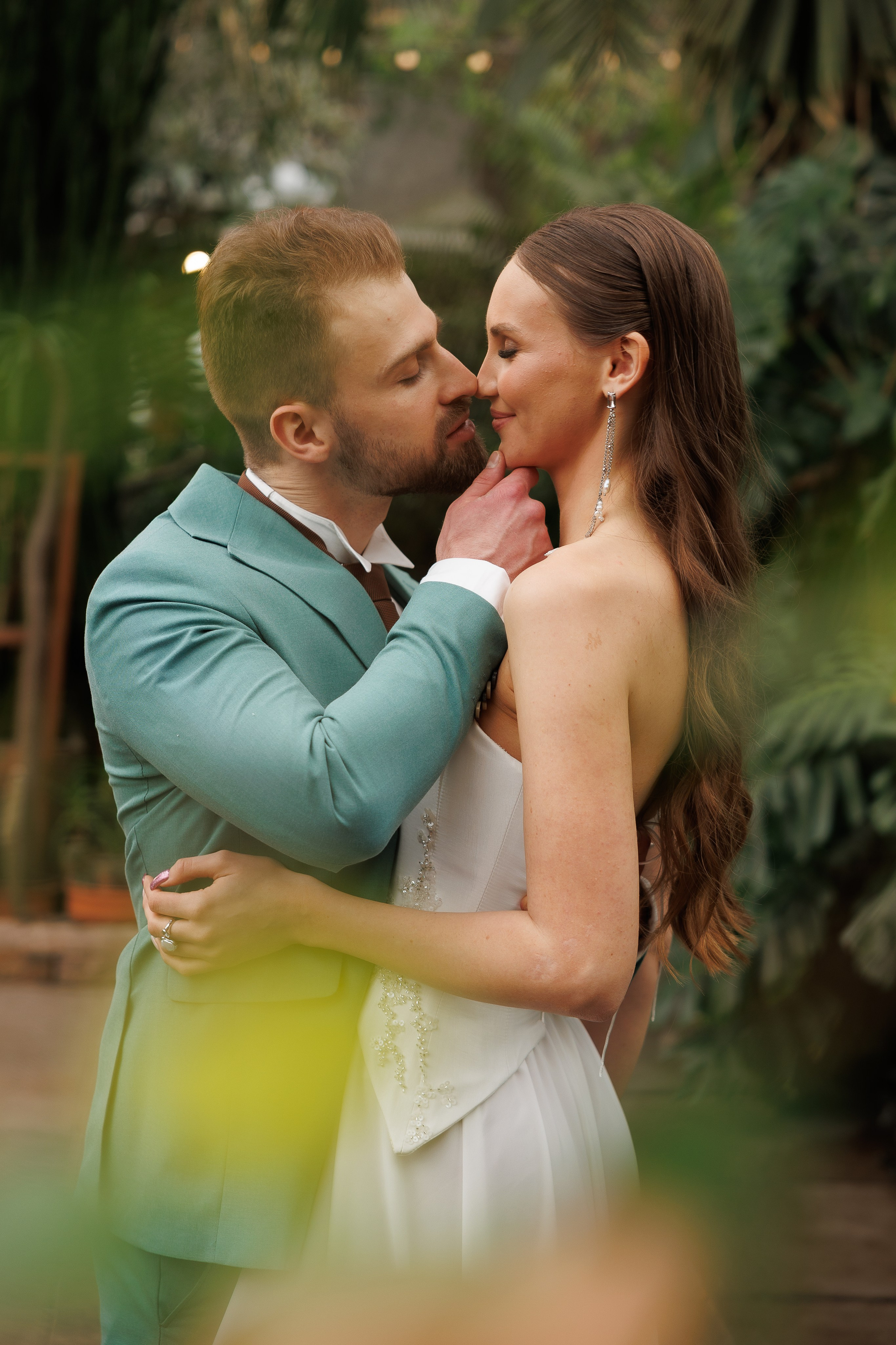 Свадебная прогулка в оранжерее. Питер. Свадебный и семейный фотограф в Москве Красинская Мария