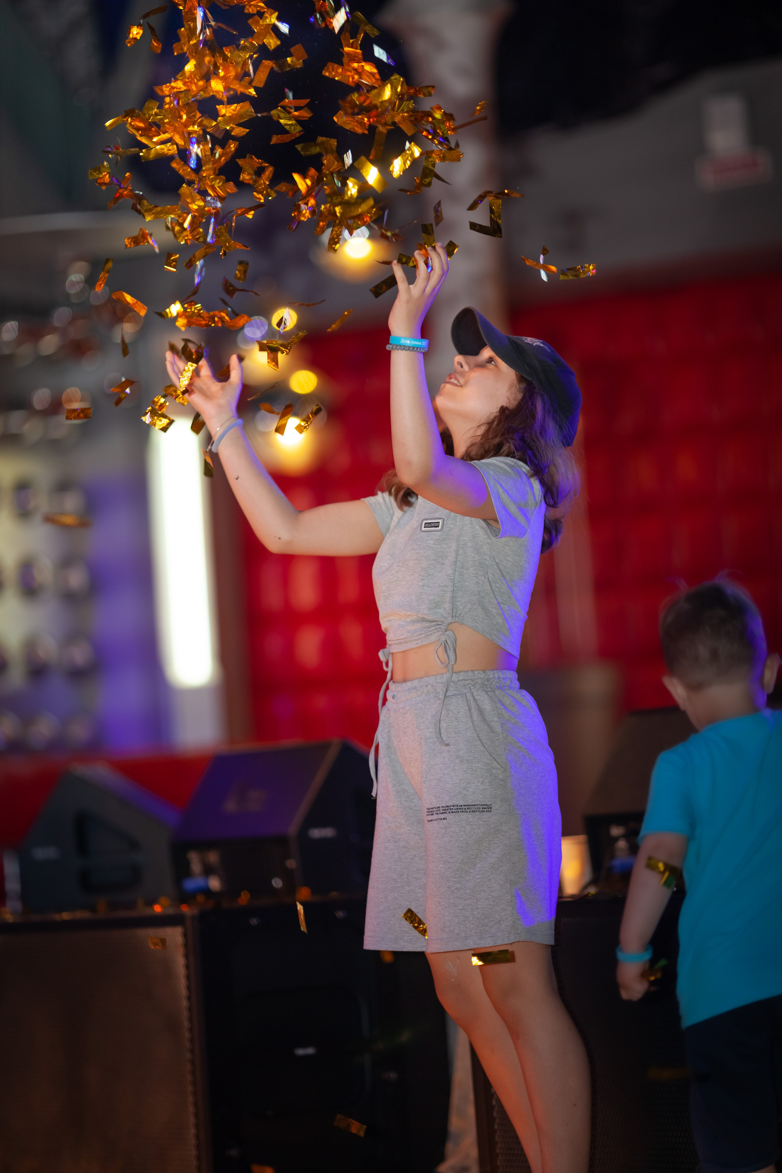 Ленгазспецстрой — День семьи. Двойняшки-фотографы Анна и Анастасия в Санкт-Петербурге