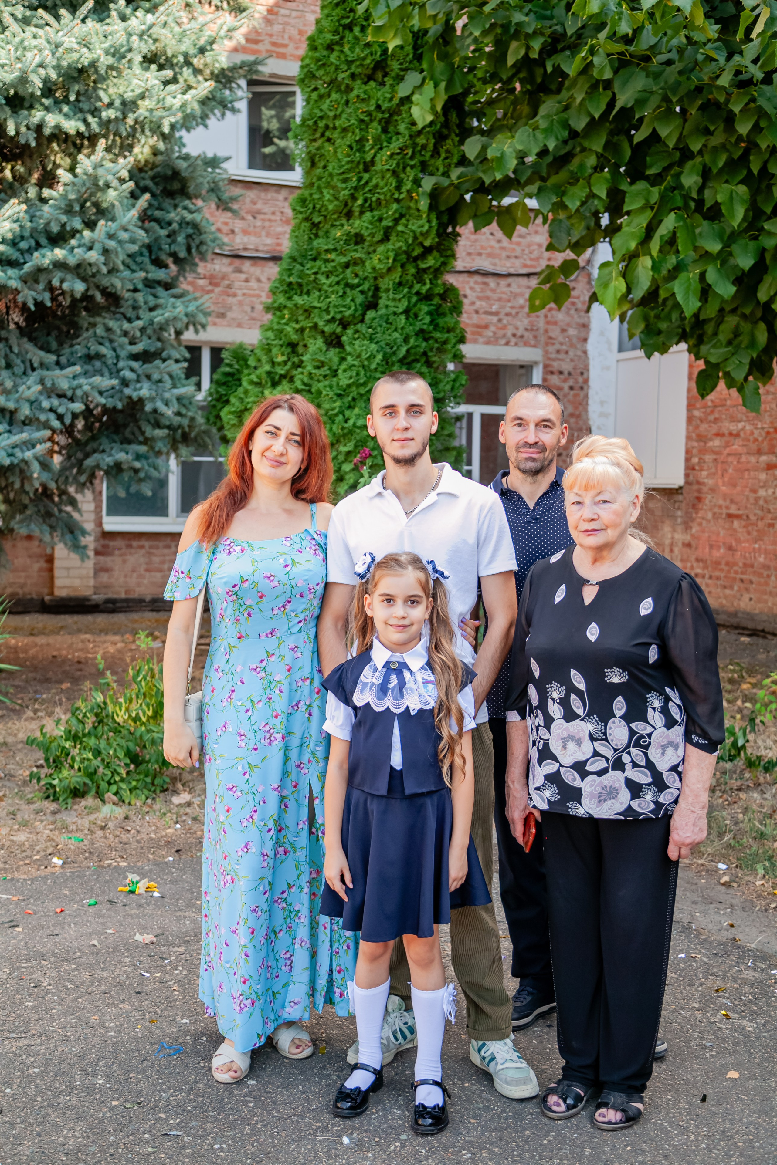 1 сентября линейка. Свадебный и семейный фотограф в Армавире