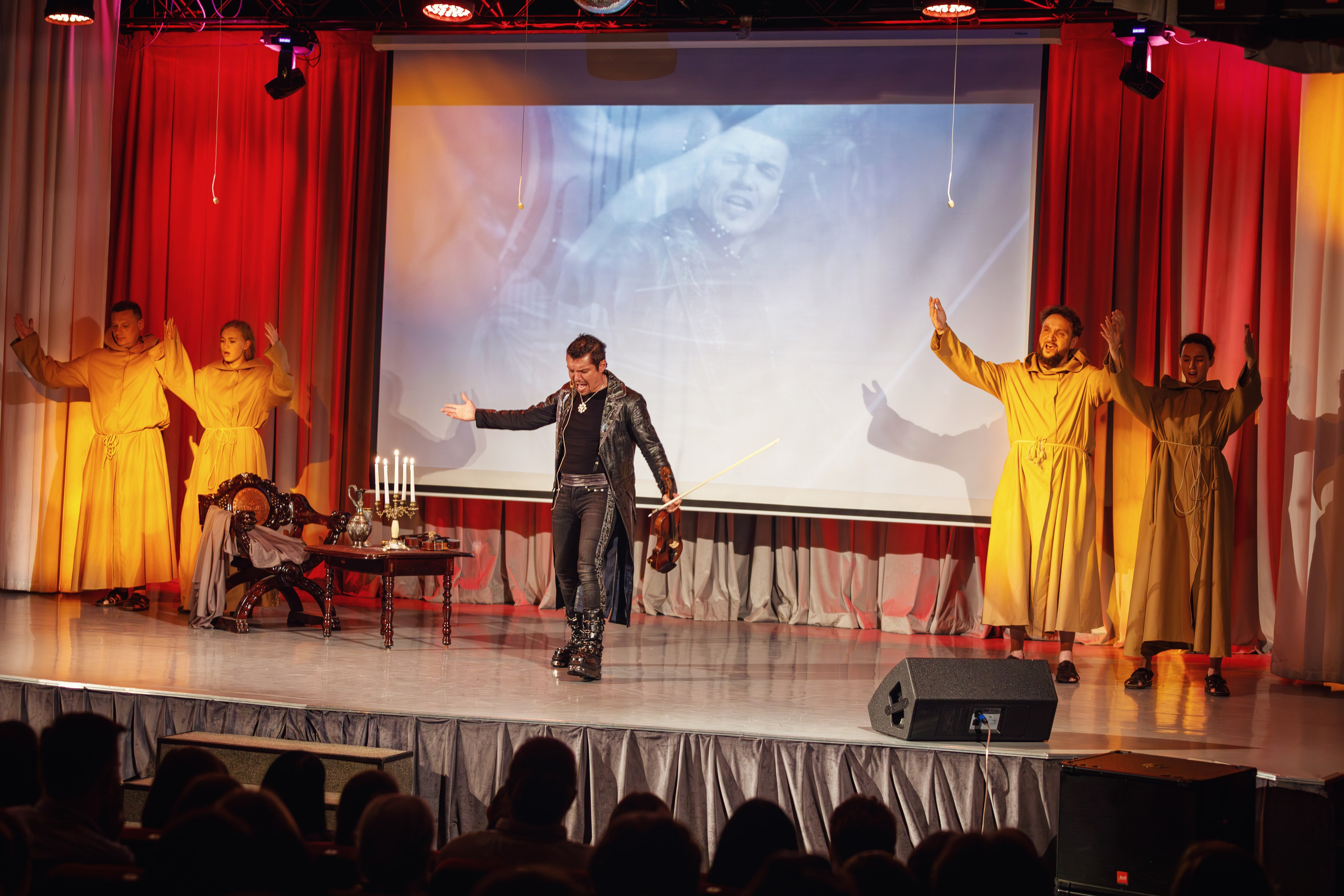 Мюзикл. Скрипка Паганини. Бэкстейдж. Фотограф портретист в Троицке и Москве Иван Парусиди