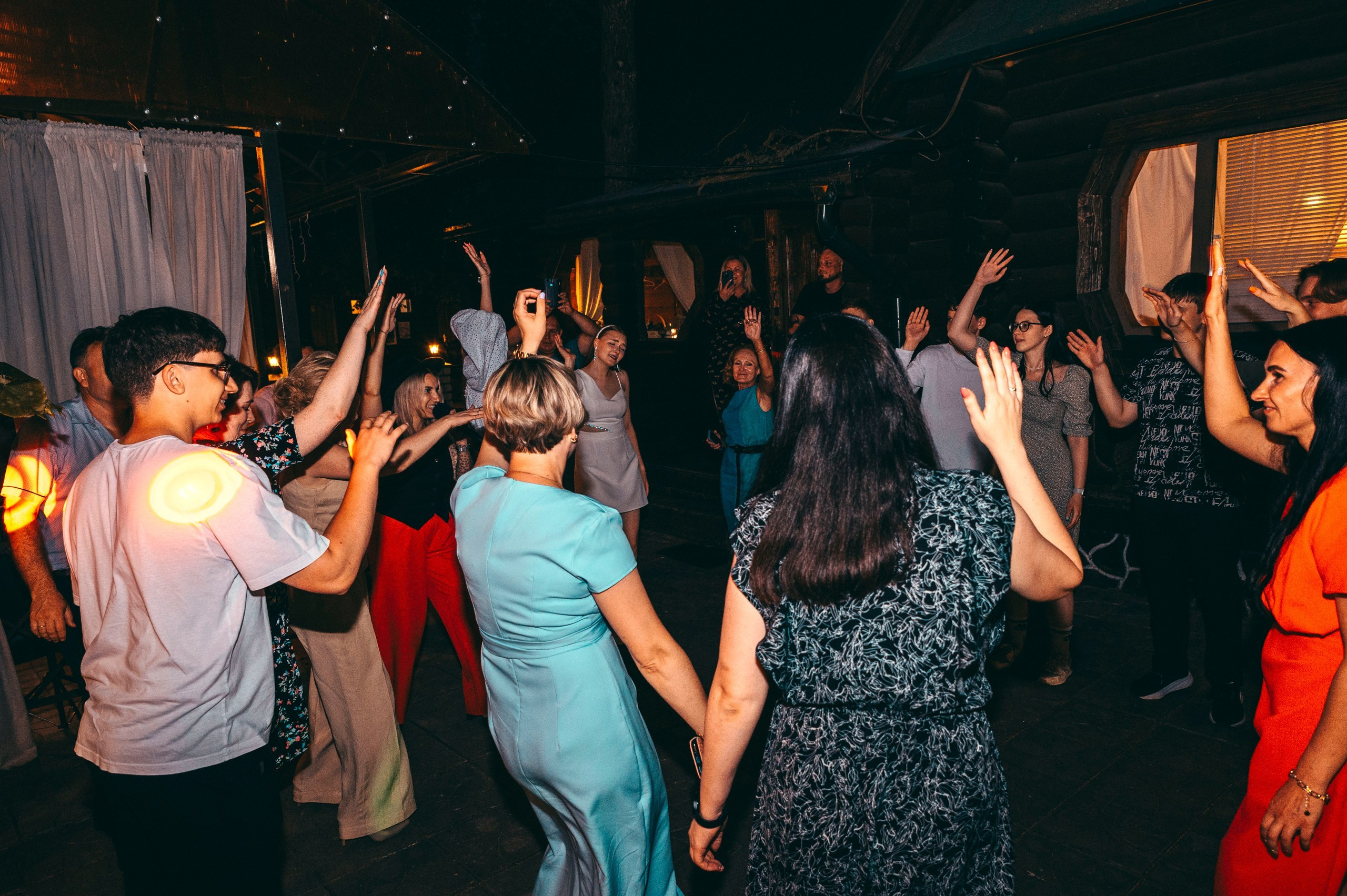 Выпускной Боровск. Кавер-группа «Те-самые» на свадьбу, корпоратив! В Туле, Москве, Калуге