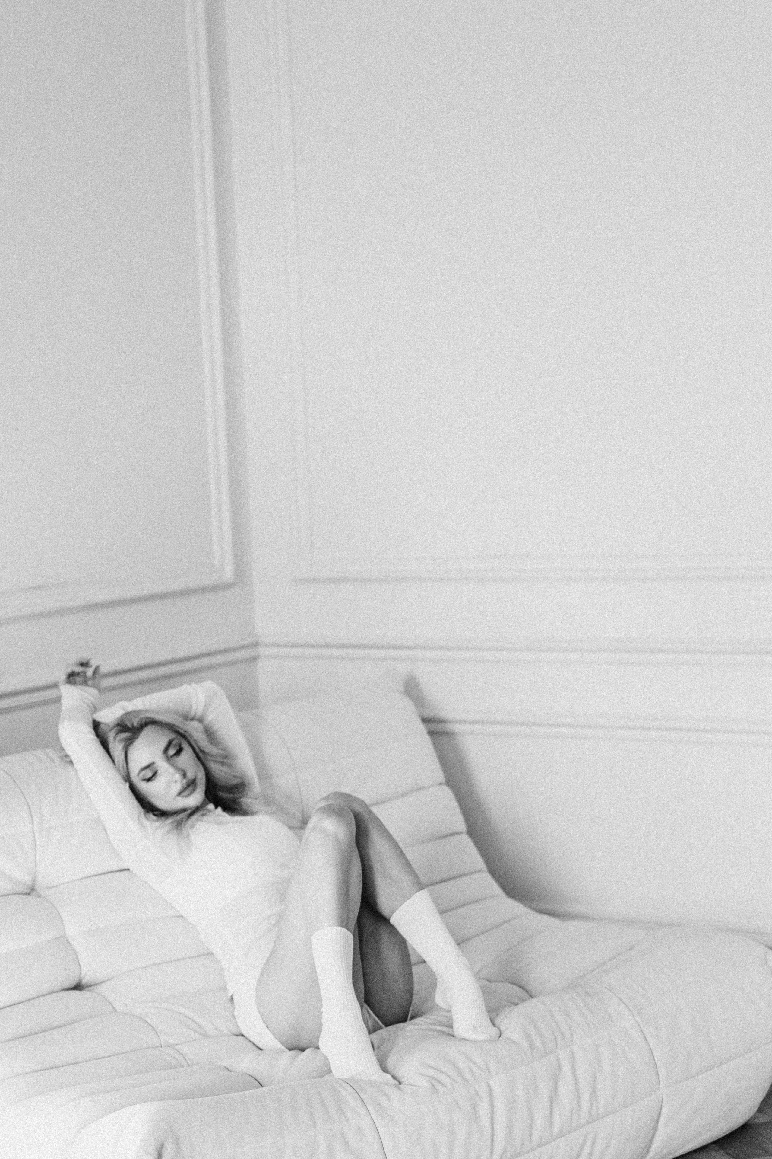 МИНИМАЛИЗМ В СТУДИИ НА ЧЕРНЫШЕВСКОЙ В СТУДИИ С БАЛКОНОМ. Профессиональный фотограф, Санкт-Петербург — Виктория Богомолова