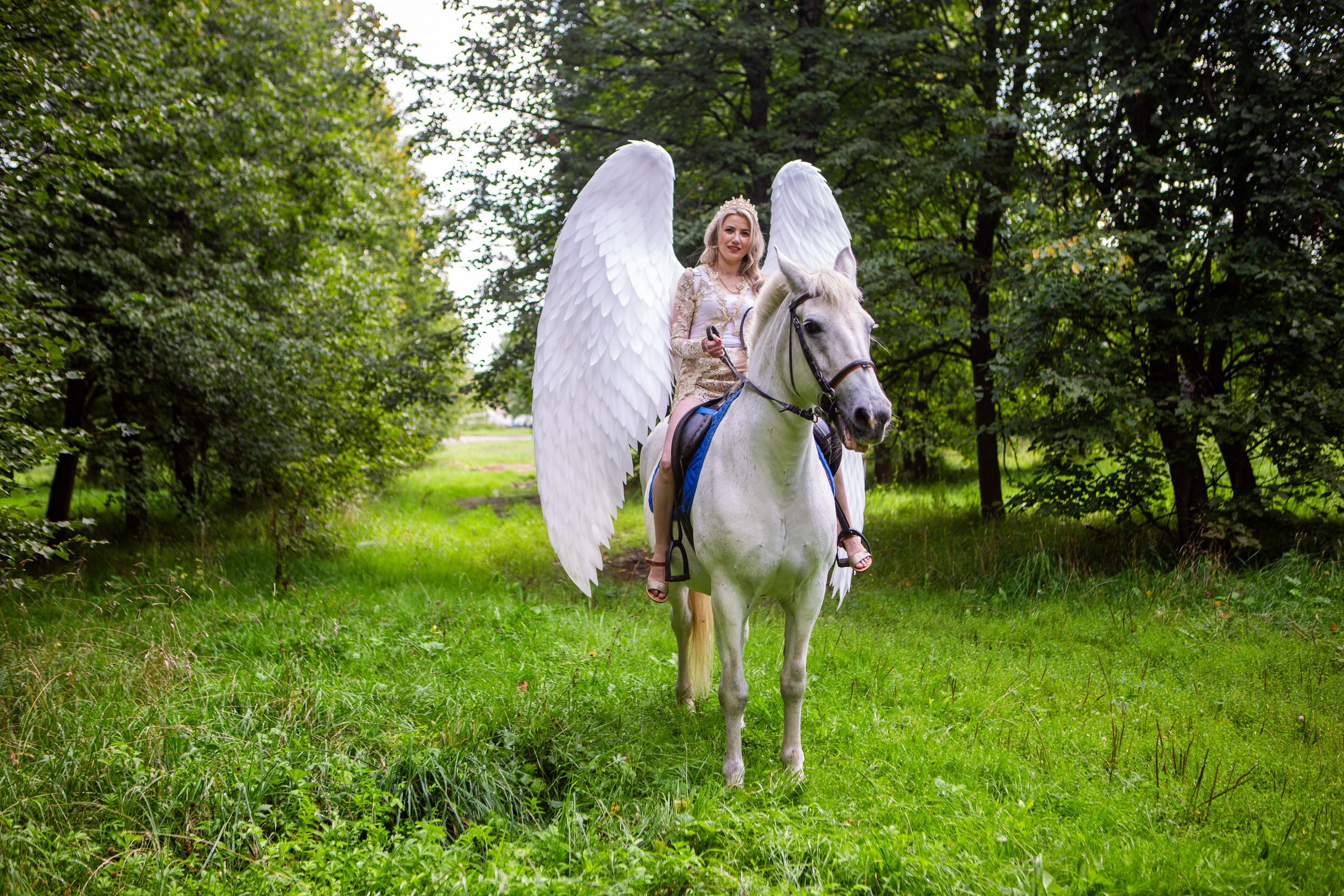 Прогулка на лошади. Репортажный, семейный, свадебный, портретный фотограф