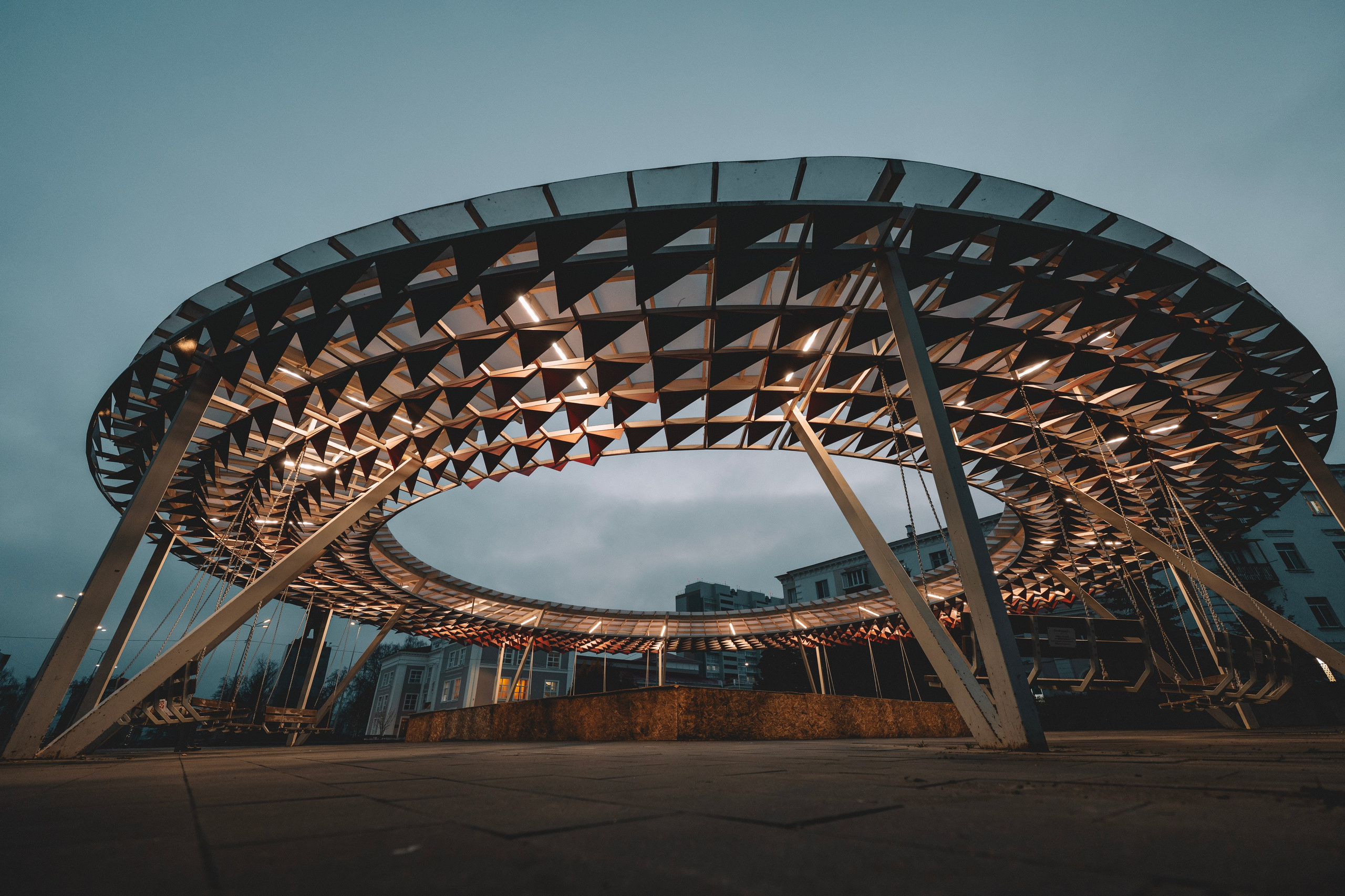 Стрит фото. Свадебный фотограф в Казани, и Зеленодольске Радик Мухаметов