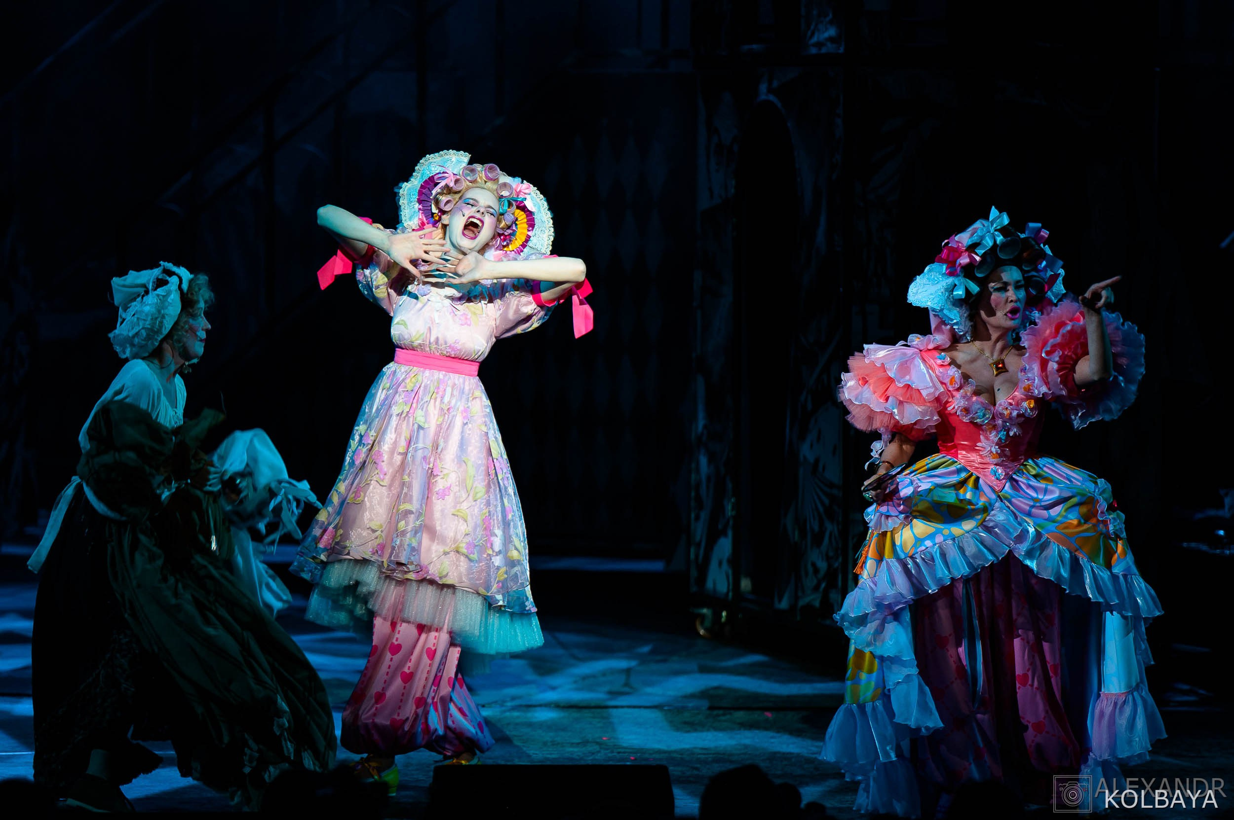 Фоторепортаж со спектакля Ревизор. Концертный и театральный репортажный фотограф в Москве Александр Колбая