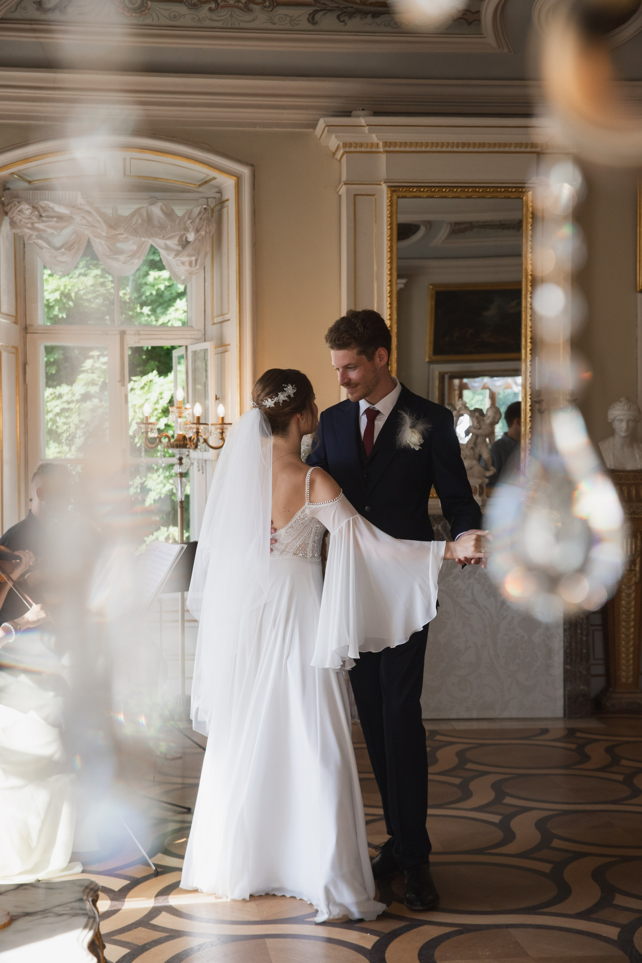 Летняя свадьба в Кусково. Свадебный и портретный фотограф в Москве Мария Кравченко