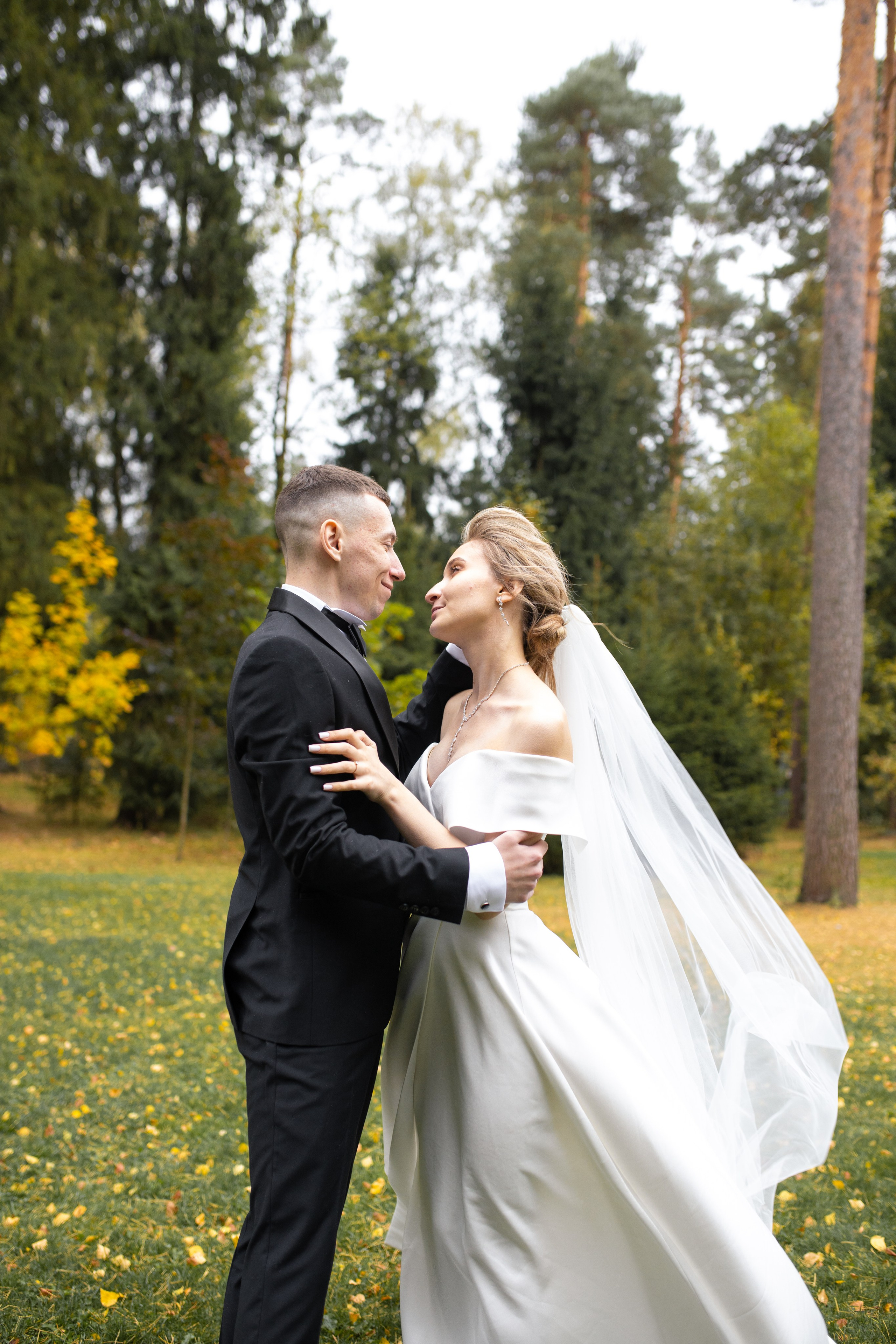 Свадебная фотосессия в отеле Ареал. Фотограф в Железнодорожном и Балашихе