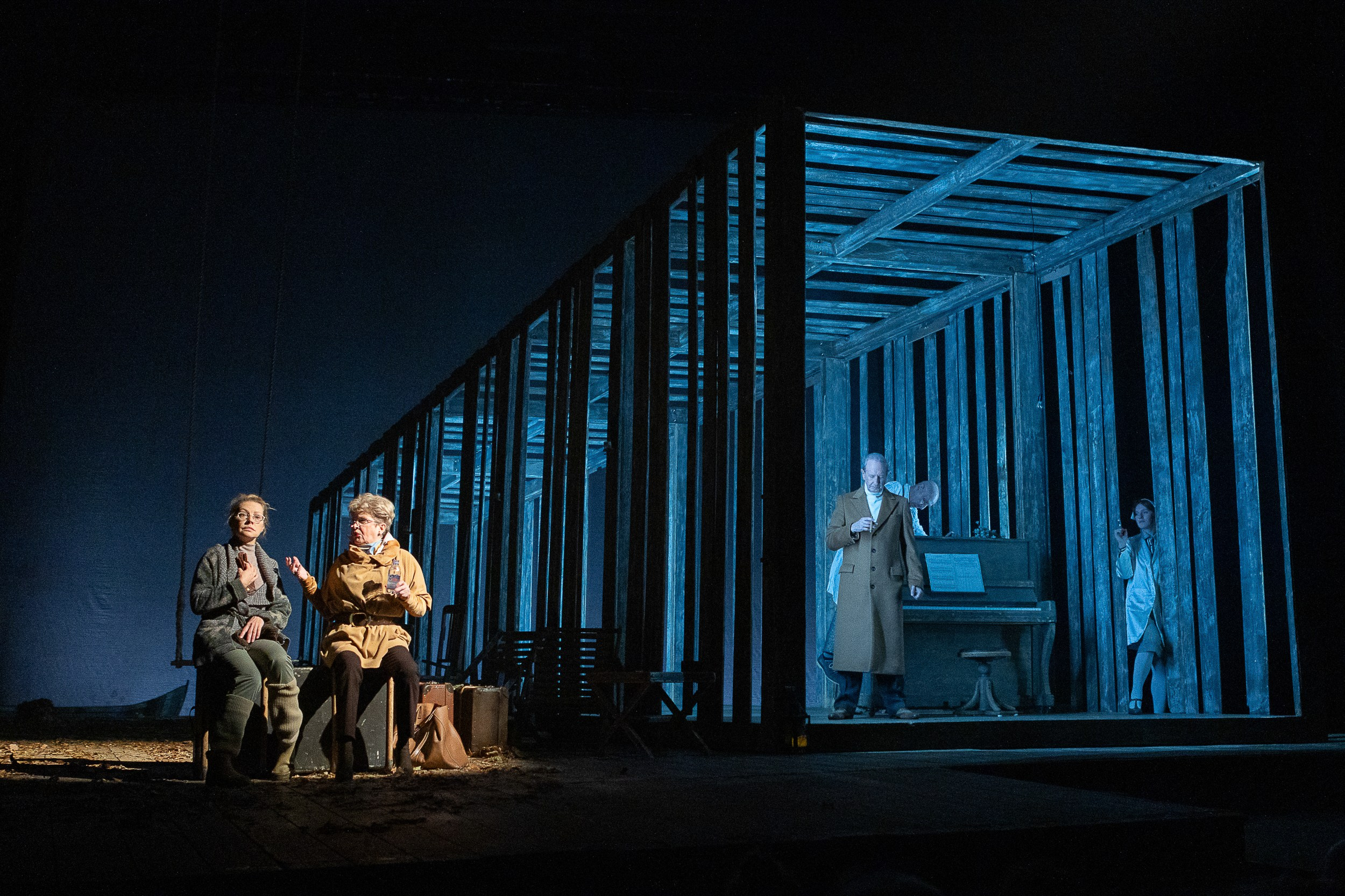 «Осенняя соната» театр Современник. Репортажный, архитектурный, театральный и файн-арт фотограф Лена Мельникова в Москве