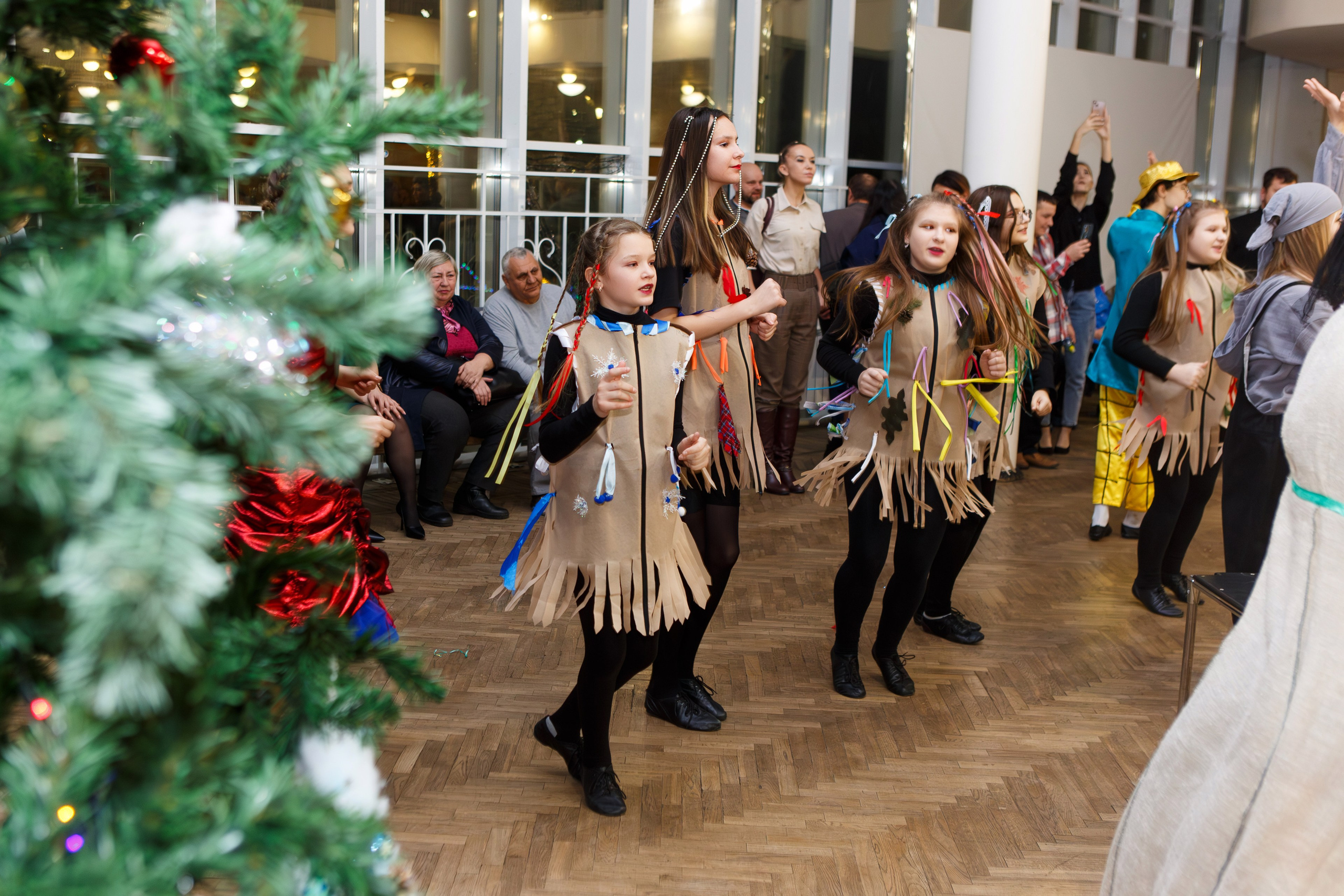 Театр-студия «ОК"ФАНТАЗИЯ» — „НОВЫЙ ГОД С ФАНТАЗИЕЙ“. Профессиональный фотограф в Мценске и Орловской области
