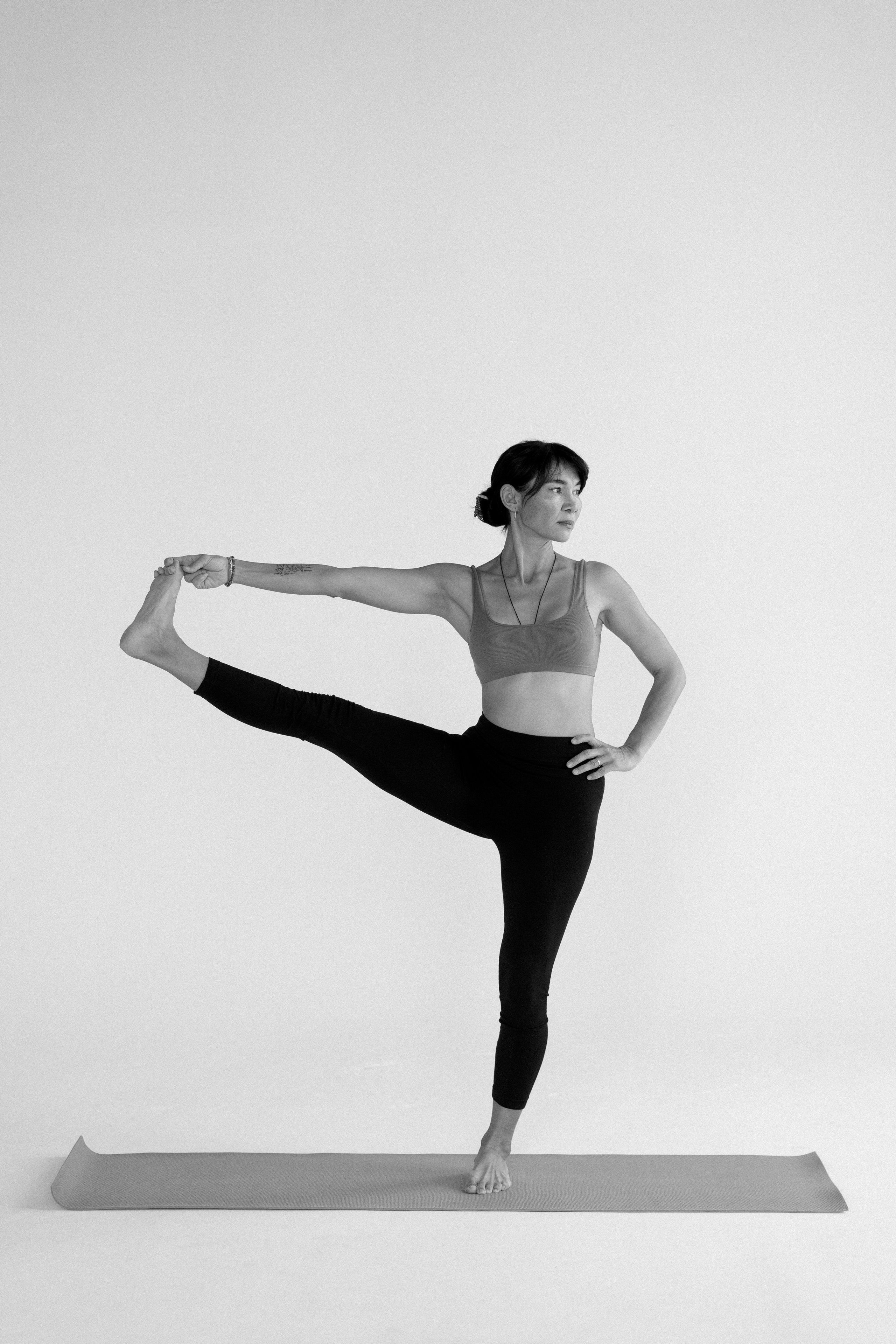 ASHTANGA. Aigerimkudaibergen.com