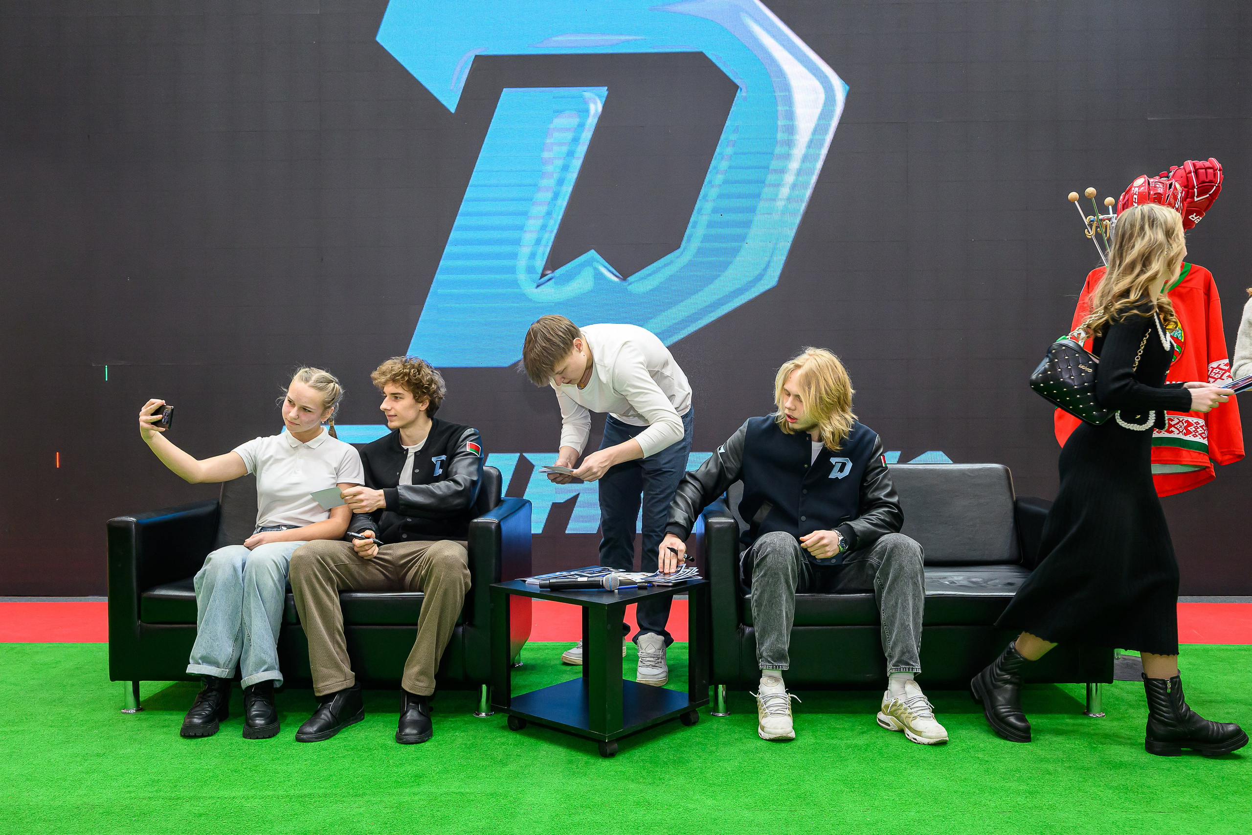 @hcdinamo.by. Фотоуслуги, услуги фотографа, фотографирование важных событий