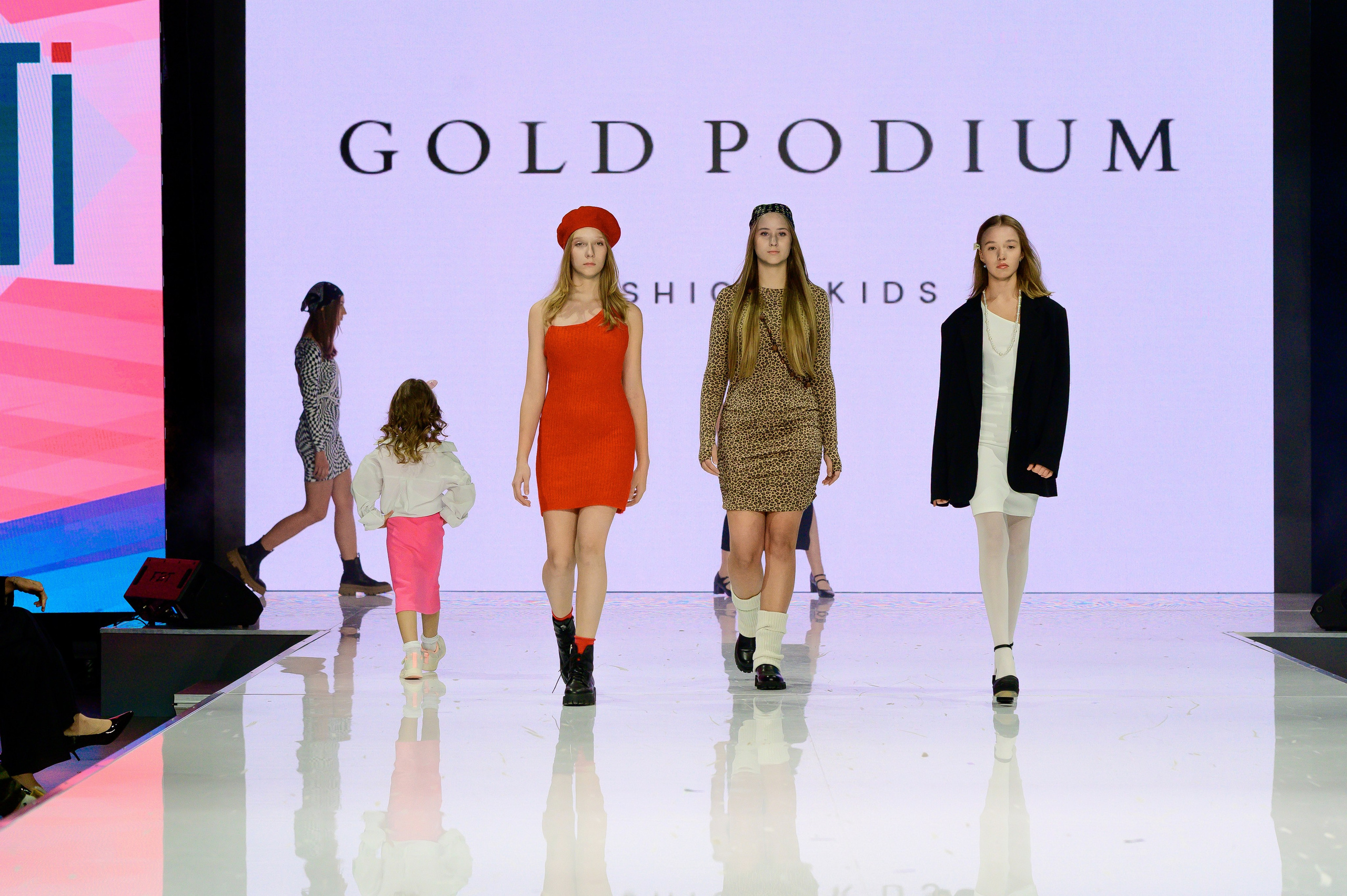 @bti_beltexindustry. Фотоуслуги, услуги фотографа, фотографирование важных событий