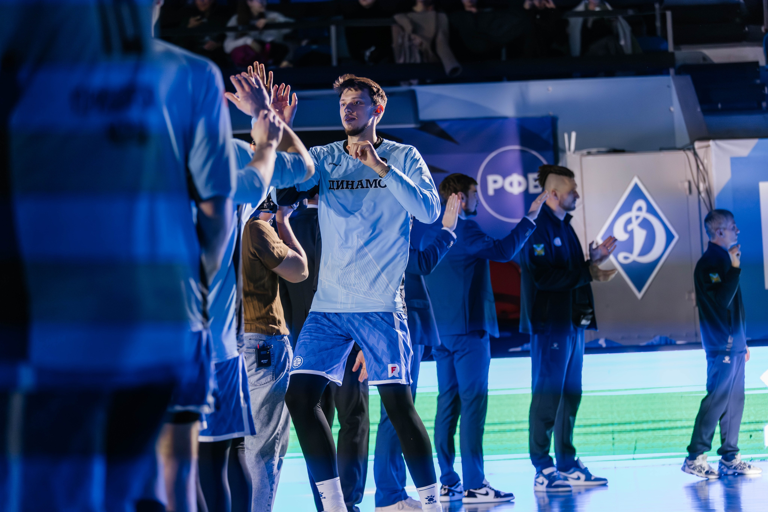 Баскетбол — Динамо. Репортажный и свадебный фотограф во Владивостоке Максим Цой