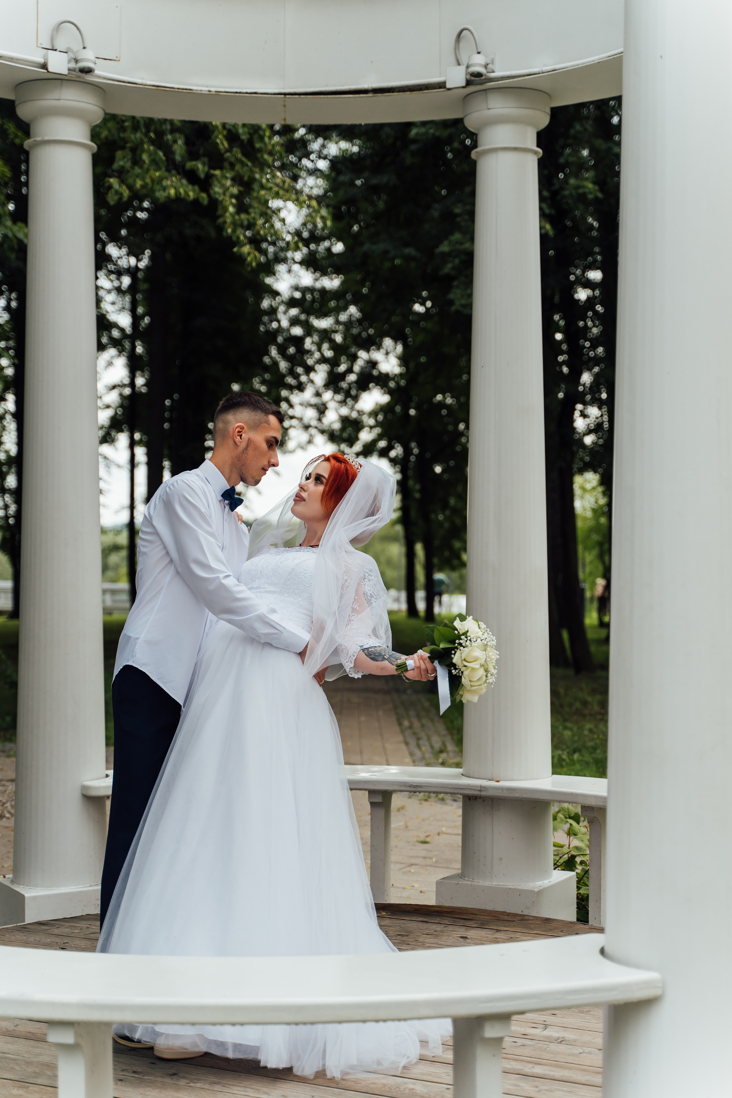 Свадебная прогулка Данилы и Ирины. Свадебный фотограф в Коломне, Воскресенске, Егорьевске Владимир Петров