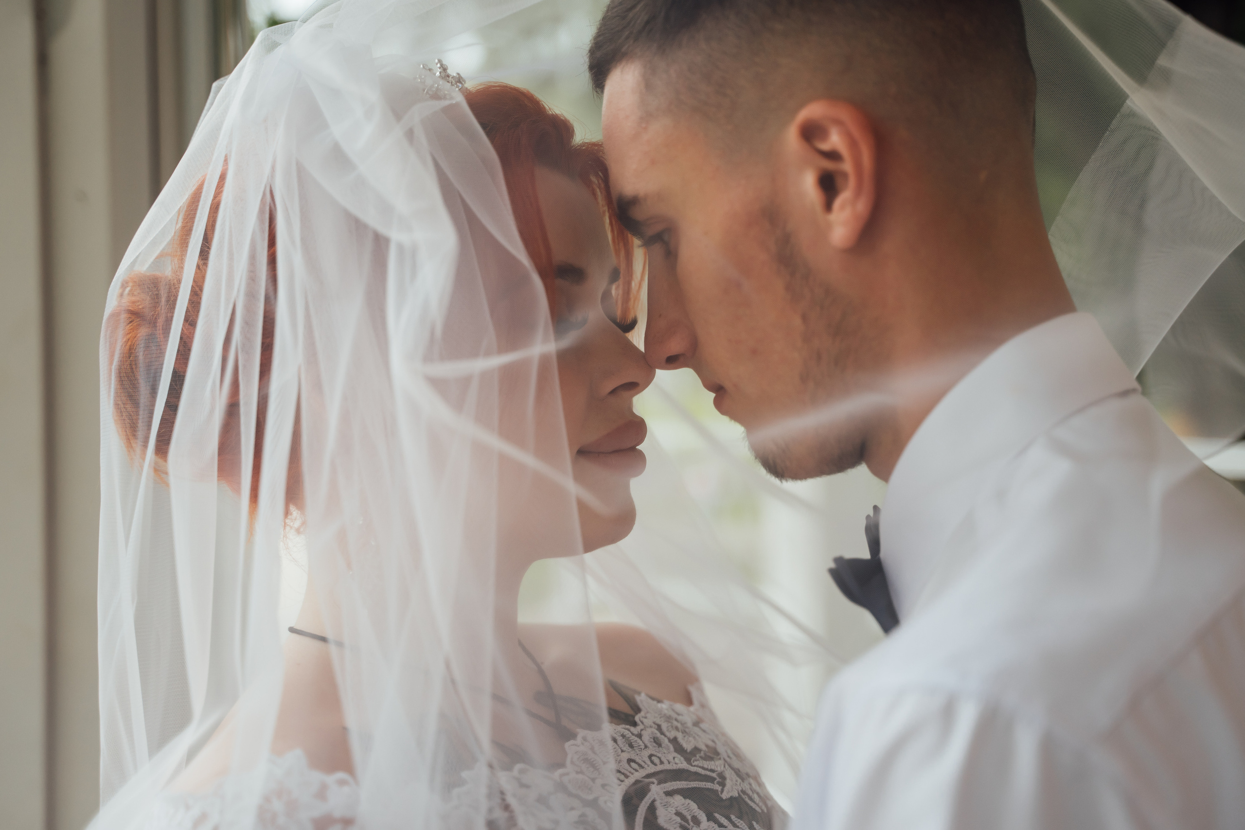 Свадебная прогулка Данилы и Ирины. Свадебный фотограф в Коломне, Воскресенске, Егорьевске Владимир Петров