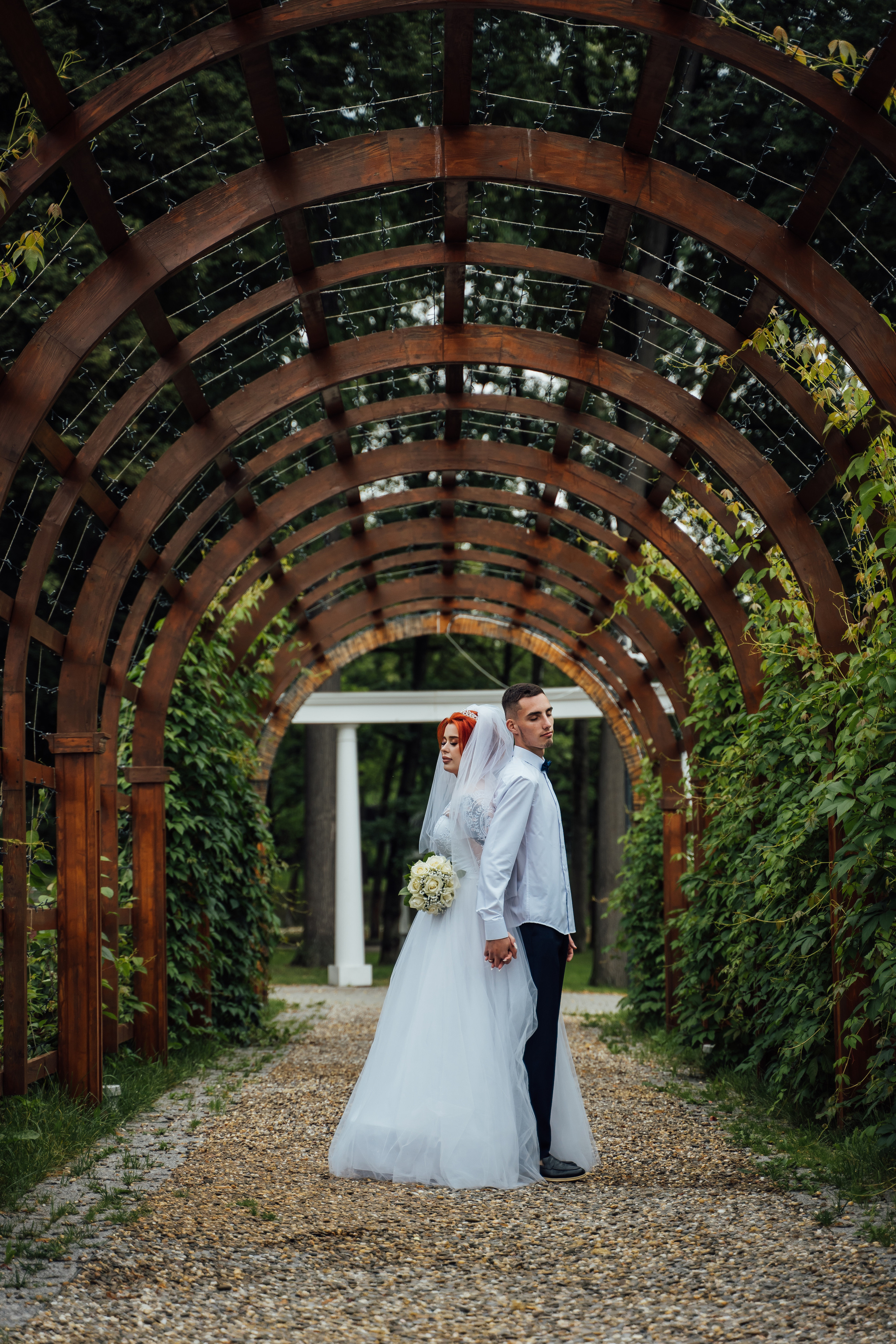 Свадебная прогулка Данилы и Ирины. Свадебный фотограф в Коломне, Воскресенске, Егорьевске Владимир Петров