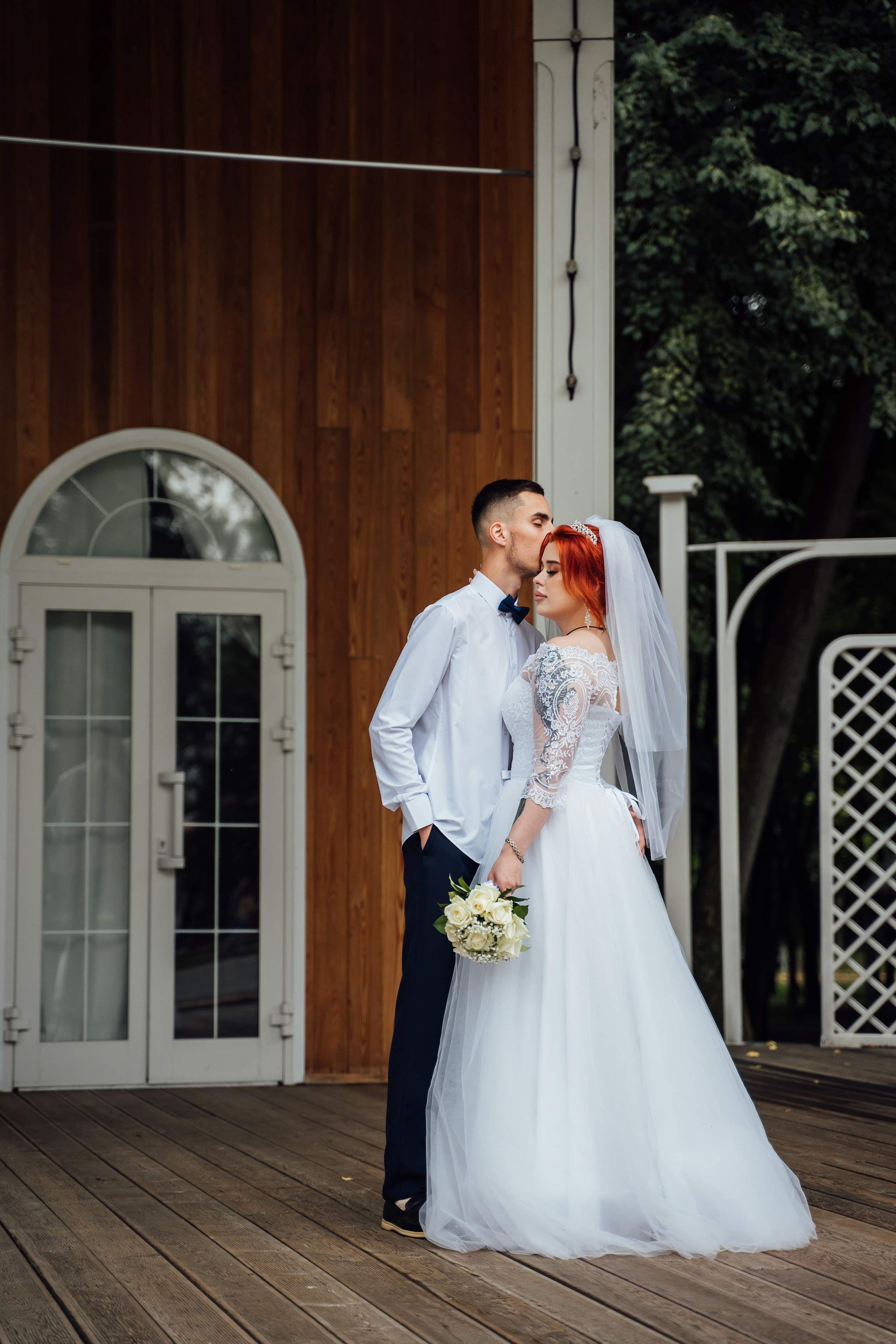 Свадебная прогулка Данилы и Ирины. Свадебный фотограф в Коломне, Воскресенске, Егорьевске Владимир Петров