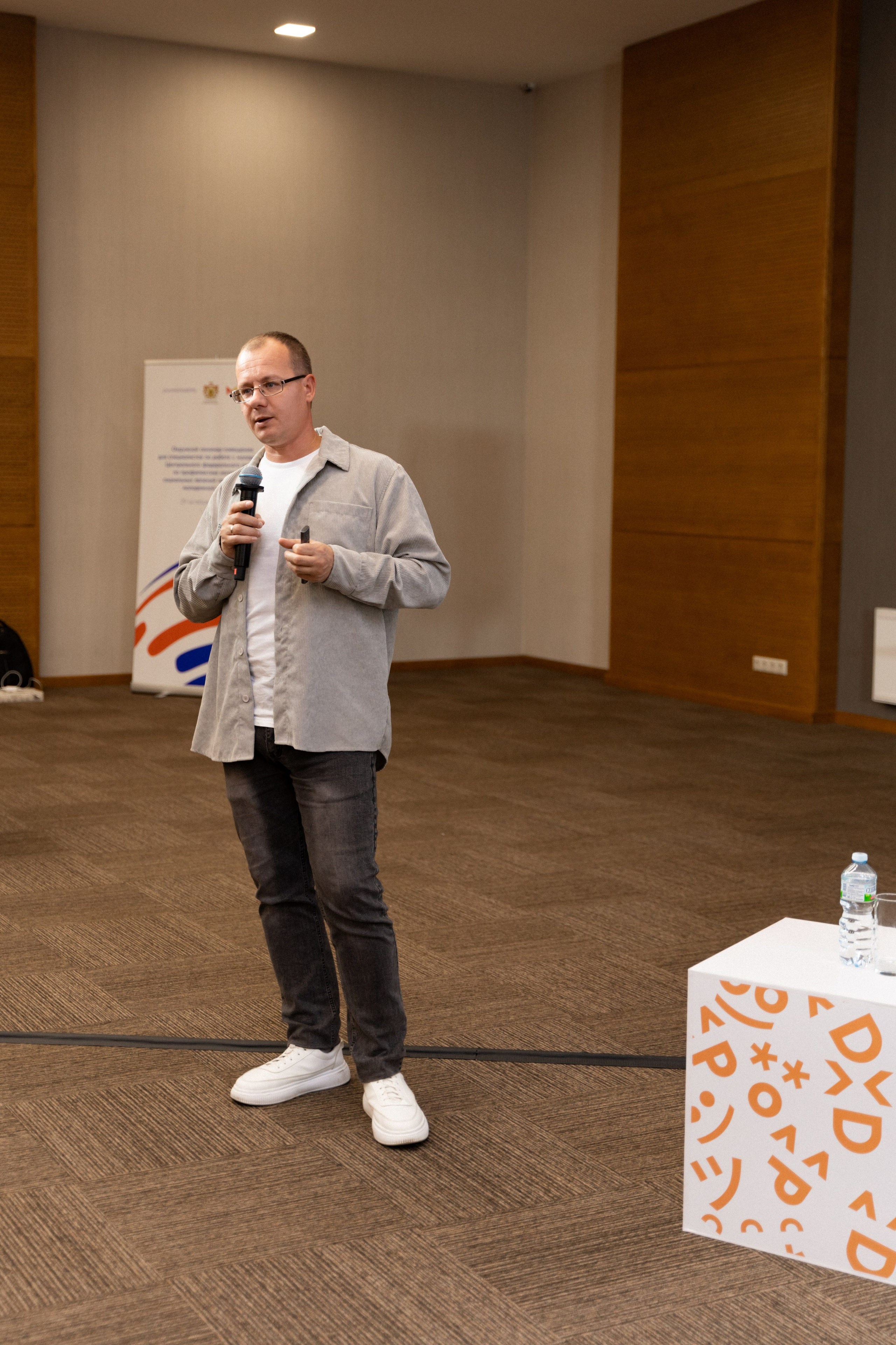 Окружной семинар в сфере профилактики от Росмолодежи в Амаксе 2024. Фотограф Надежда Погребняк | Рязань | Москва