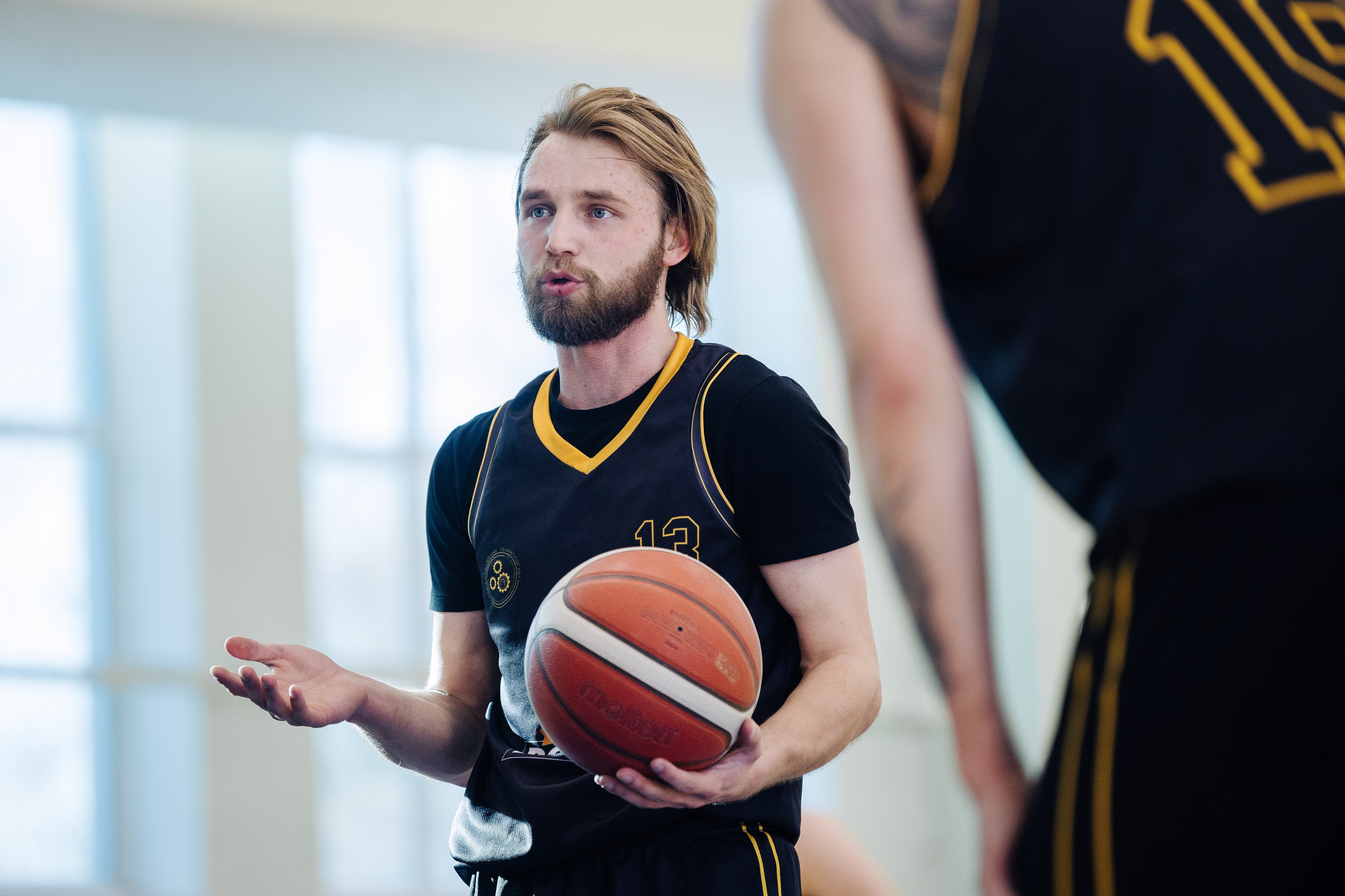 Любительский Чемпионат Магнитогорска по баскетболу // 09.02.25. Денис Прохоров Фотограф в г. Магнитогорск