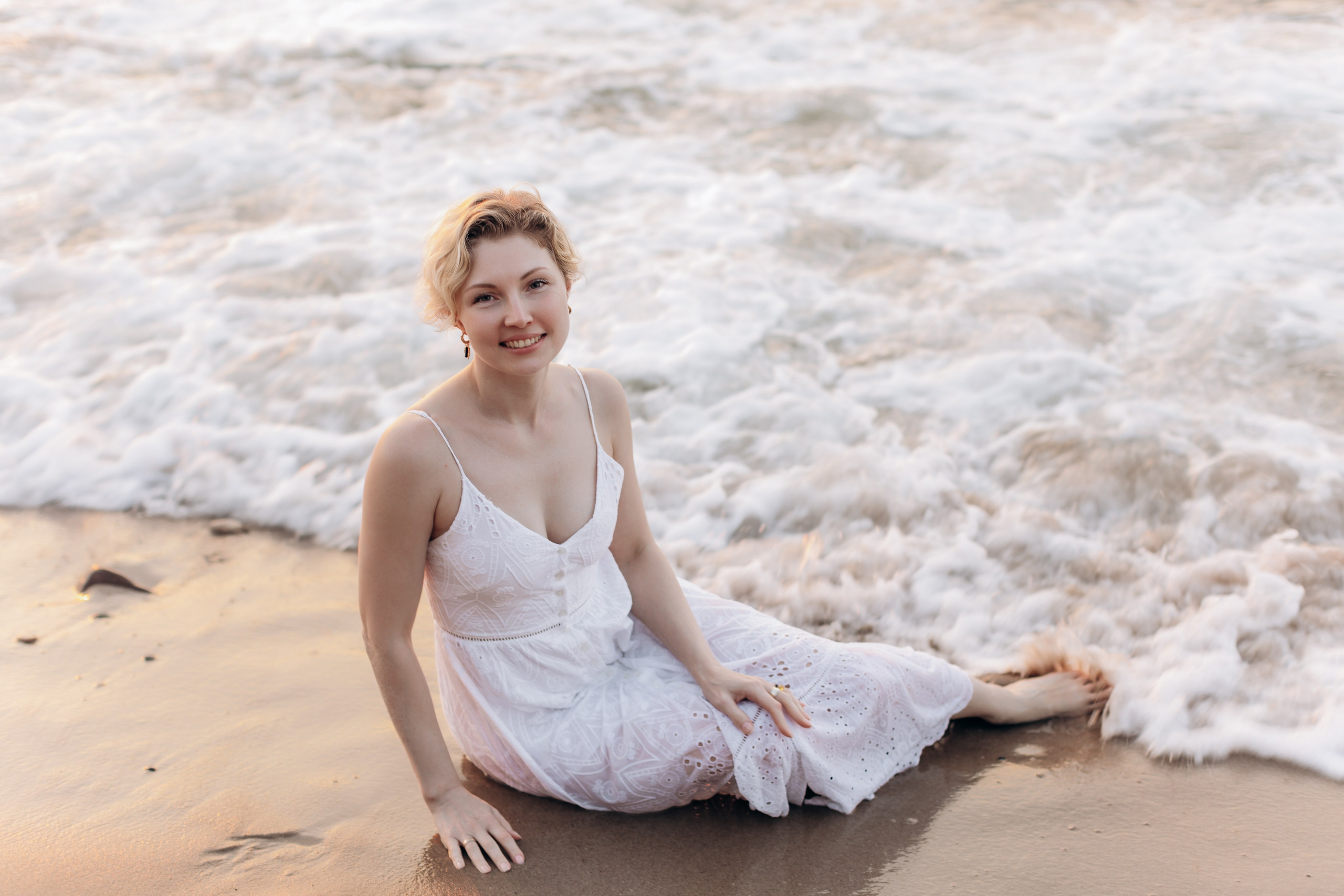 Подруги Пионеский Сосновый бор закат. Фотограф в Калининграде свадебная фотография, репортажная, фотосессии