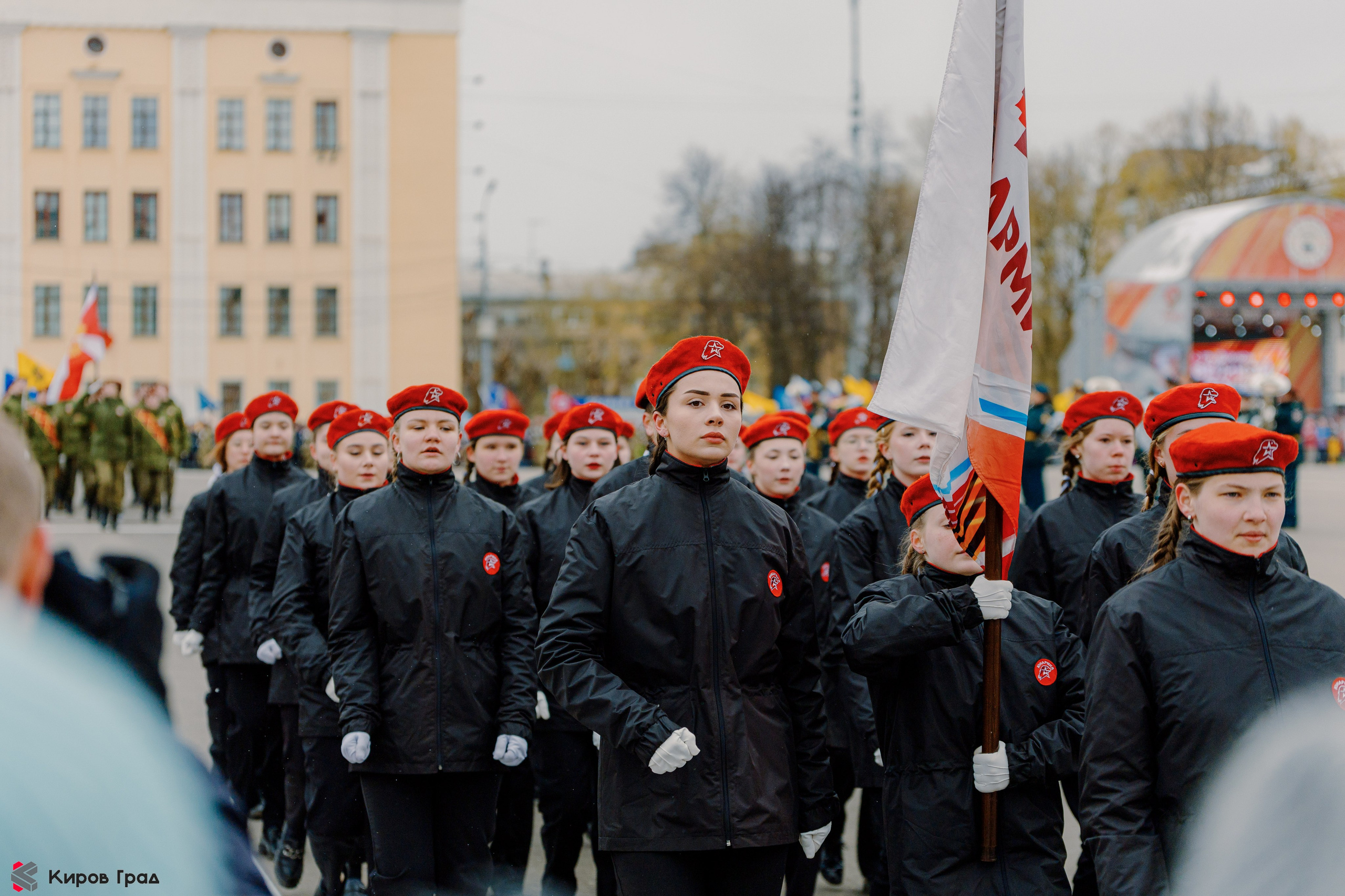 Парад победы 9 мая. Свадебный и репортажный фотограф Киров | Вадим Карпук