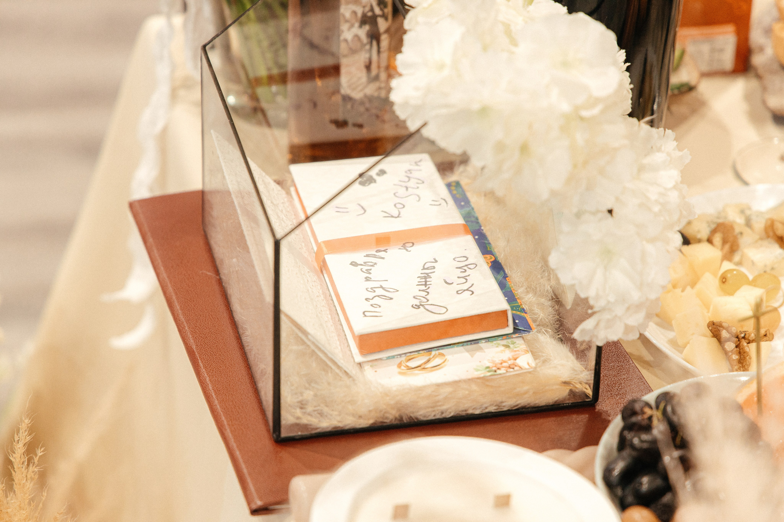 Свидетель Корги. Артём Бачурин — свадебный фотограф Воронеж