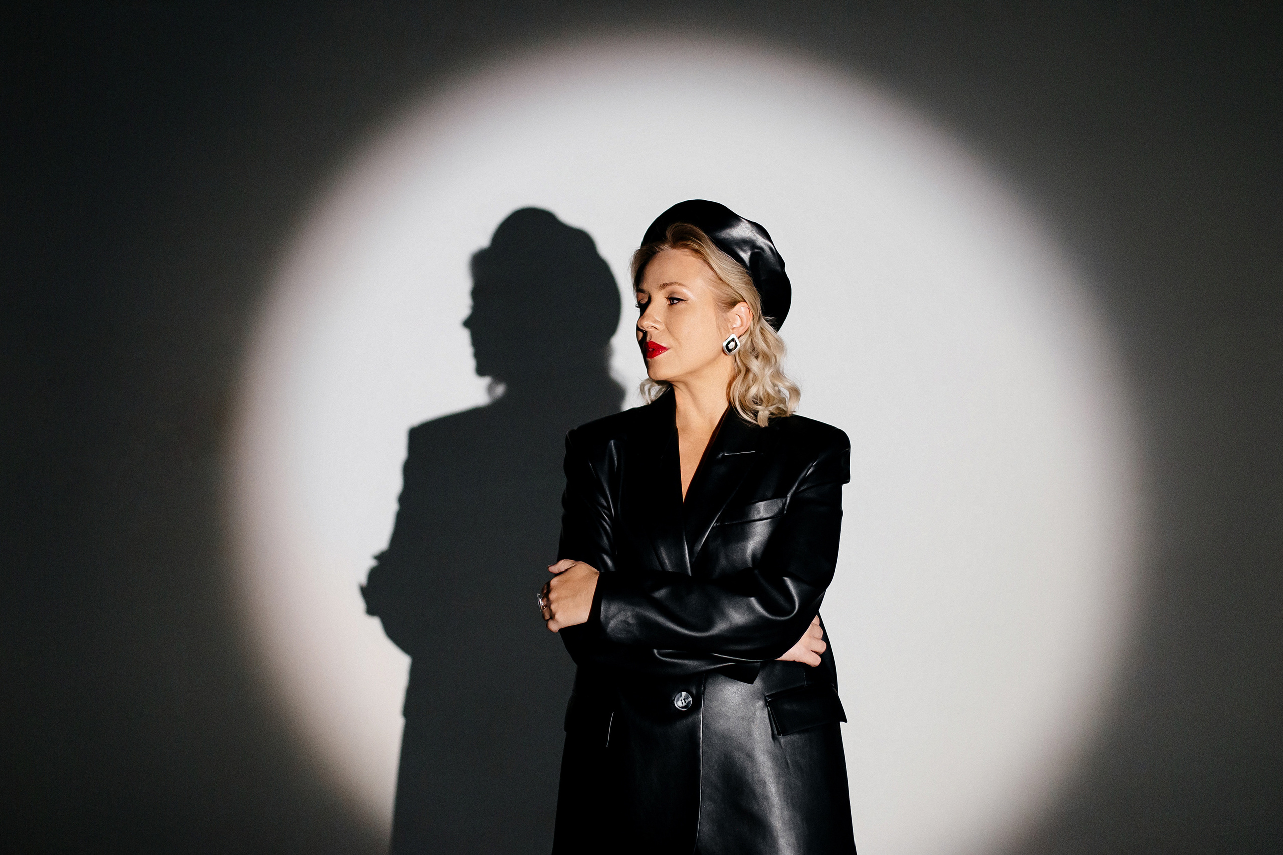 Фотосессия в студии Иваново. Свадебный фотограф в Иваново Гитарина Черняева