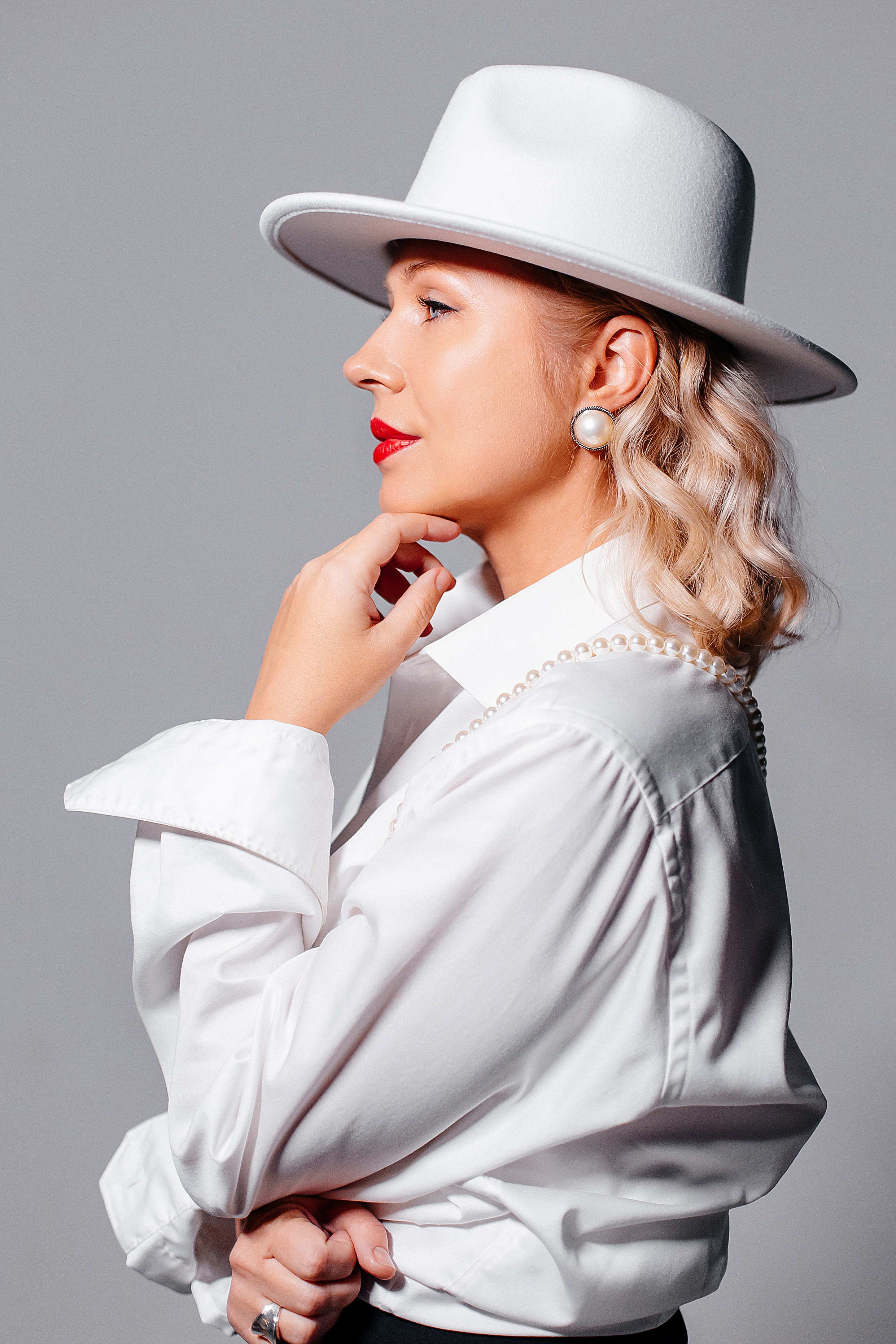 Фотосессия в студии Иваново. Свадебный фотограф в Иваново Гитарина Черняева